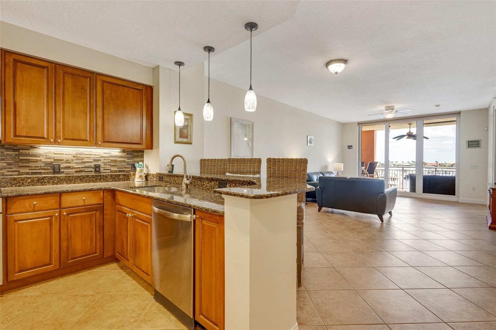 610 RIVIERA DUNES WAY #203, PALMETTO, FL, 34221