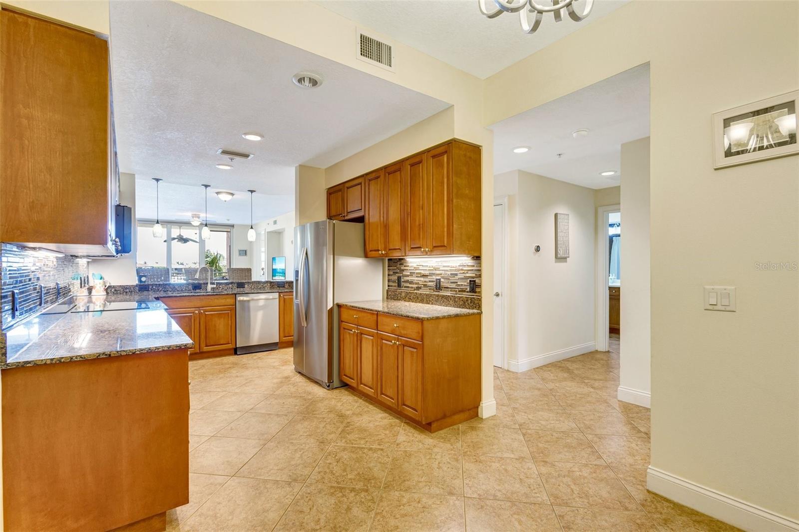 610 RIVIERA DUNES WAY #203, PALMETTO, FL, 34221