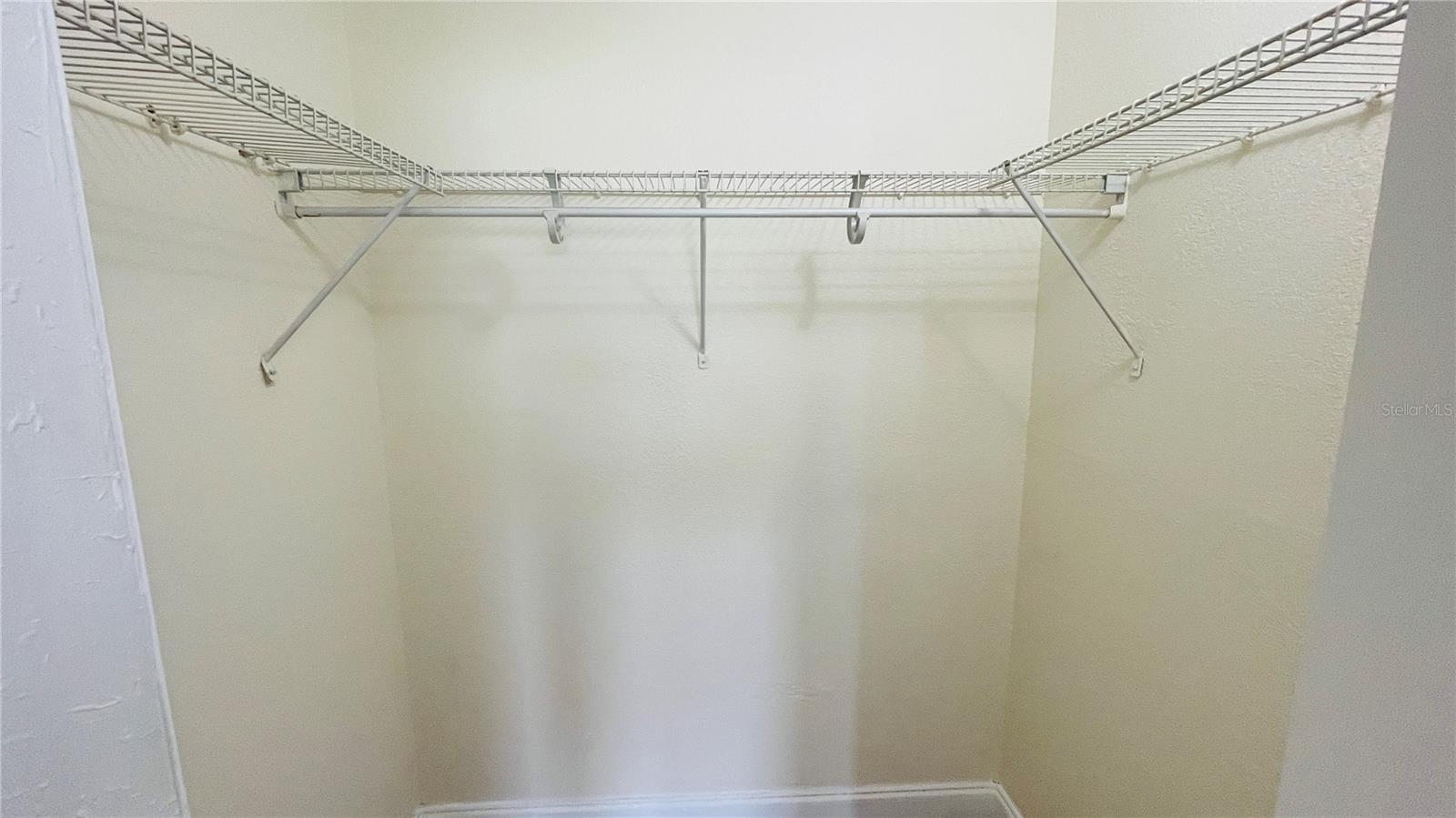 2850 SOMERSET PARK DR #201, TAMPA, FL, 33613