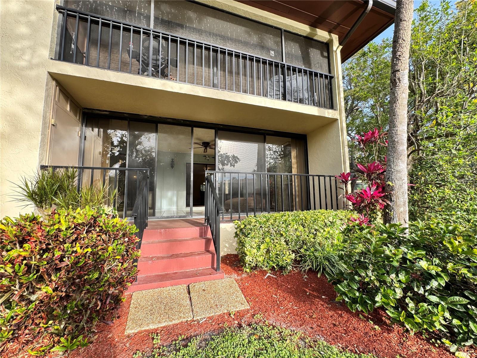 6466 SEAGULL DR #323, BRADENTON, FL, 34210