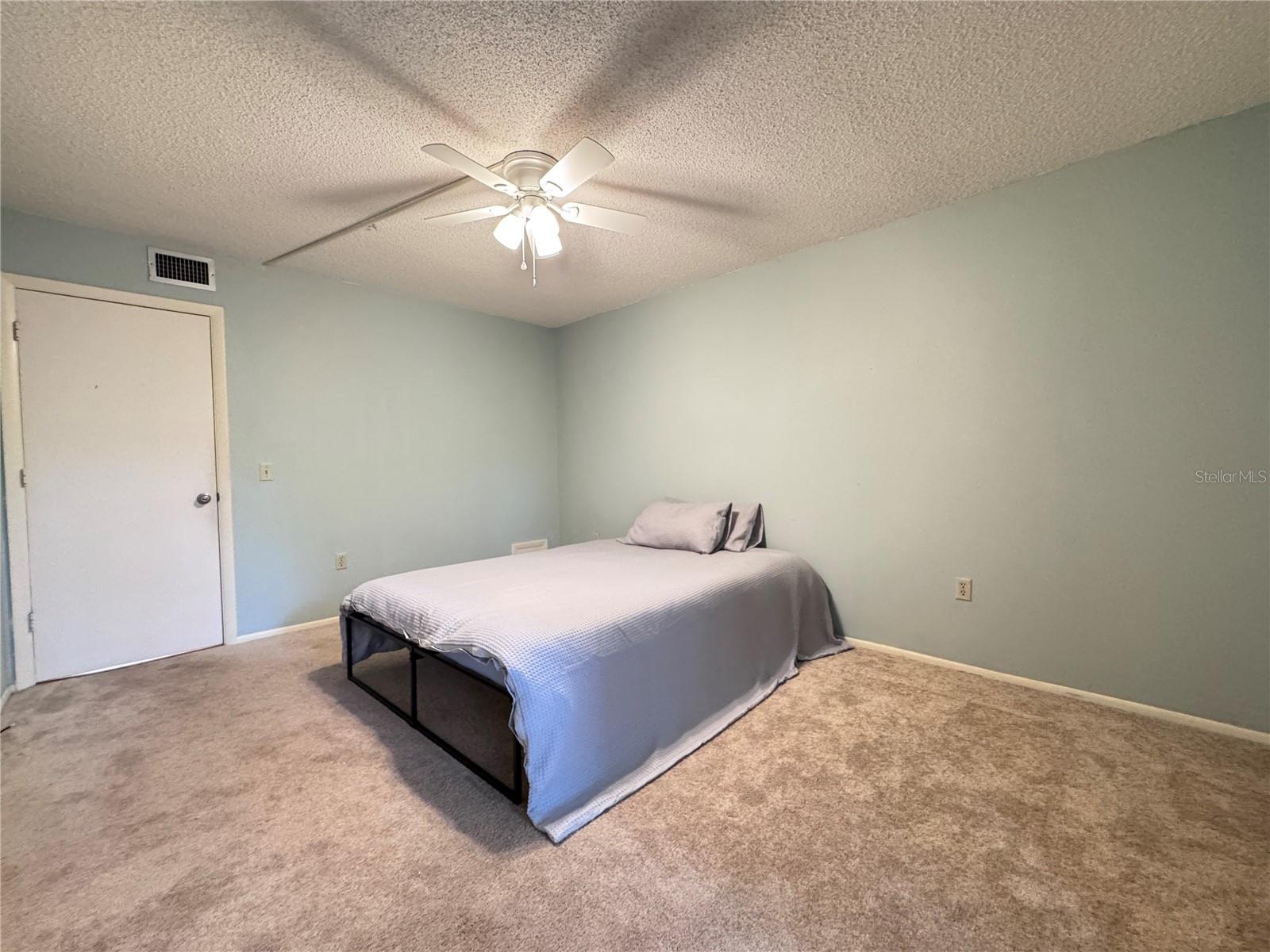 6466 SEAGULL DR #323, BRADENTON, FL, 34210