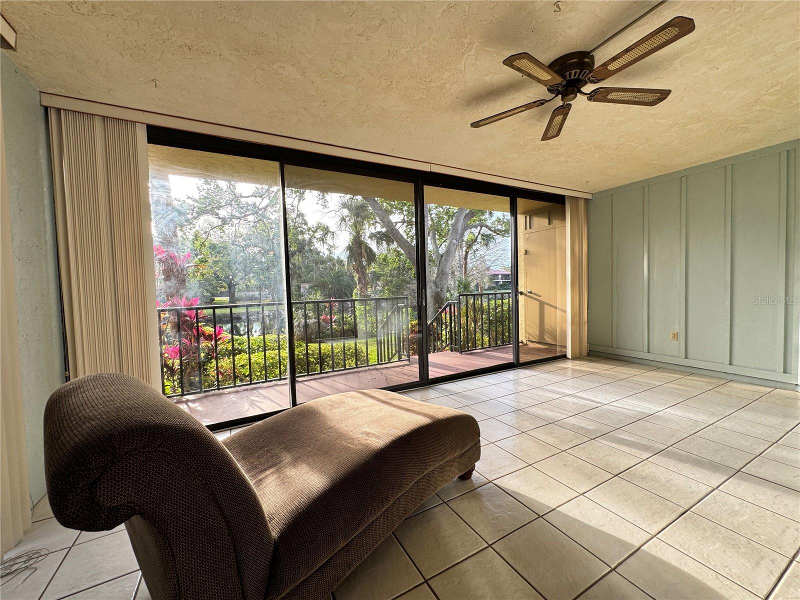 6466 SEAGULL DR #323, BRADENTON, FL, 34210