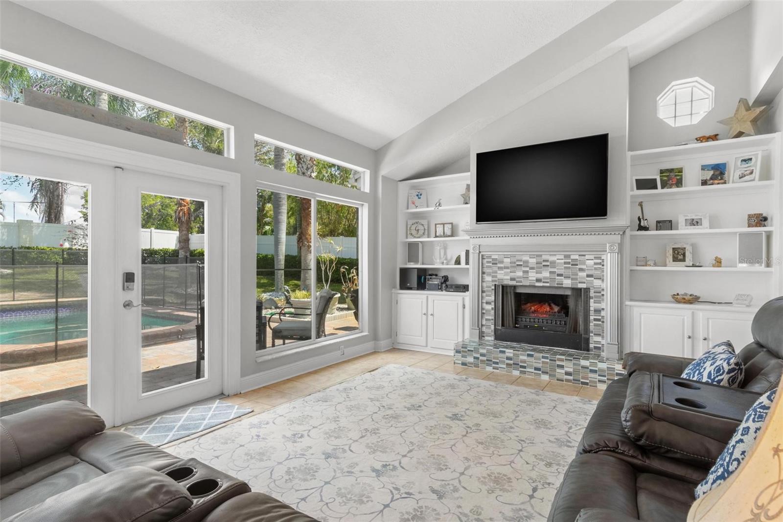 13067 FARMINGTON TRL, SEMINOLE, FL, 33776