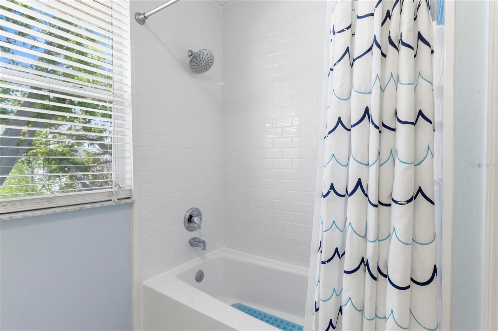 13067 FARMINGTON TRL, SEMINOLE, FL, 33776