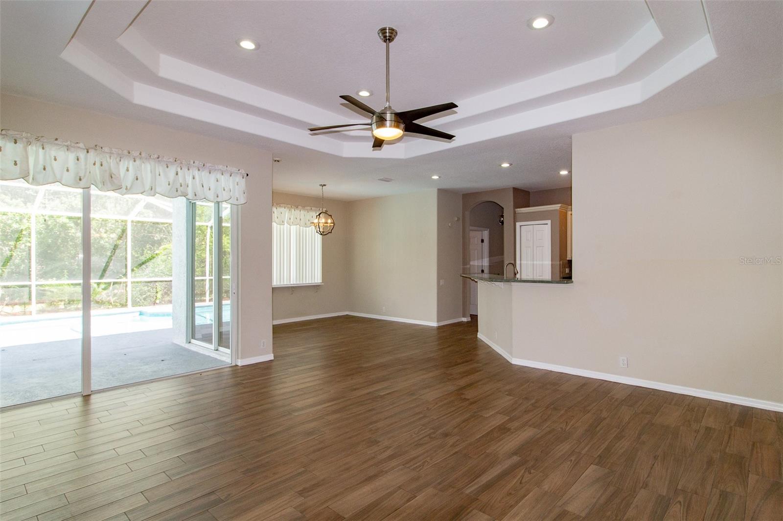 6626 ROYAL FOREST DR, LAKELAND, FL, 33811