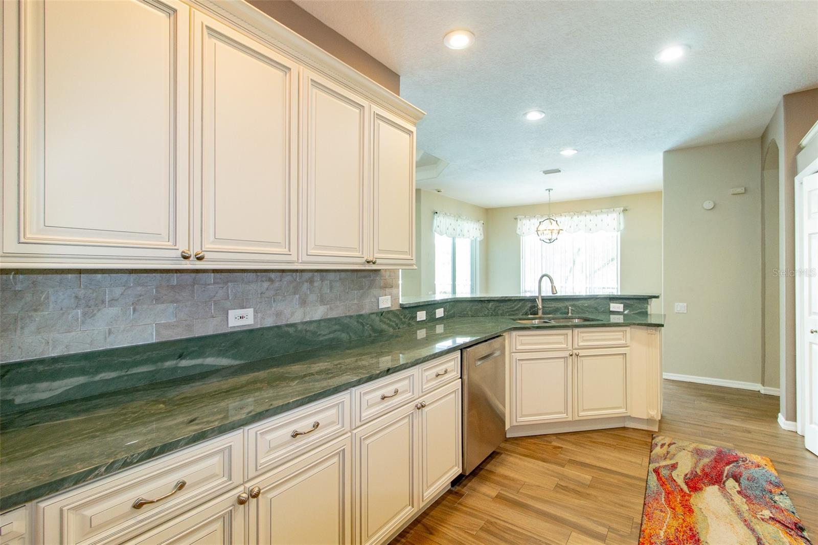 6626 ROYAL FOREST DR, LAKELAND, FL, 33811