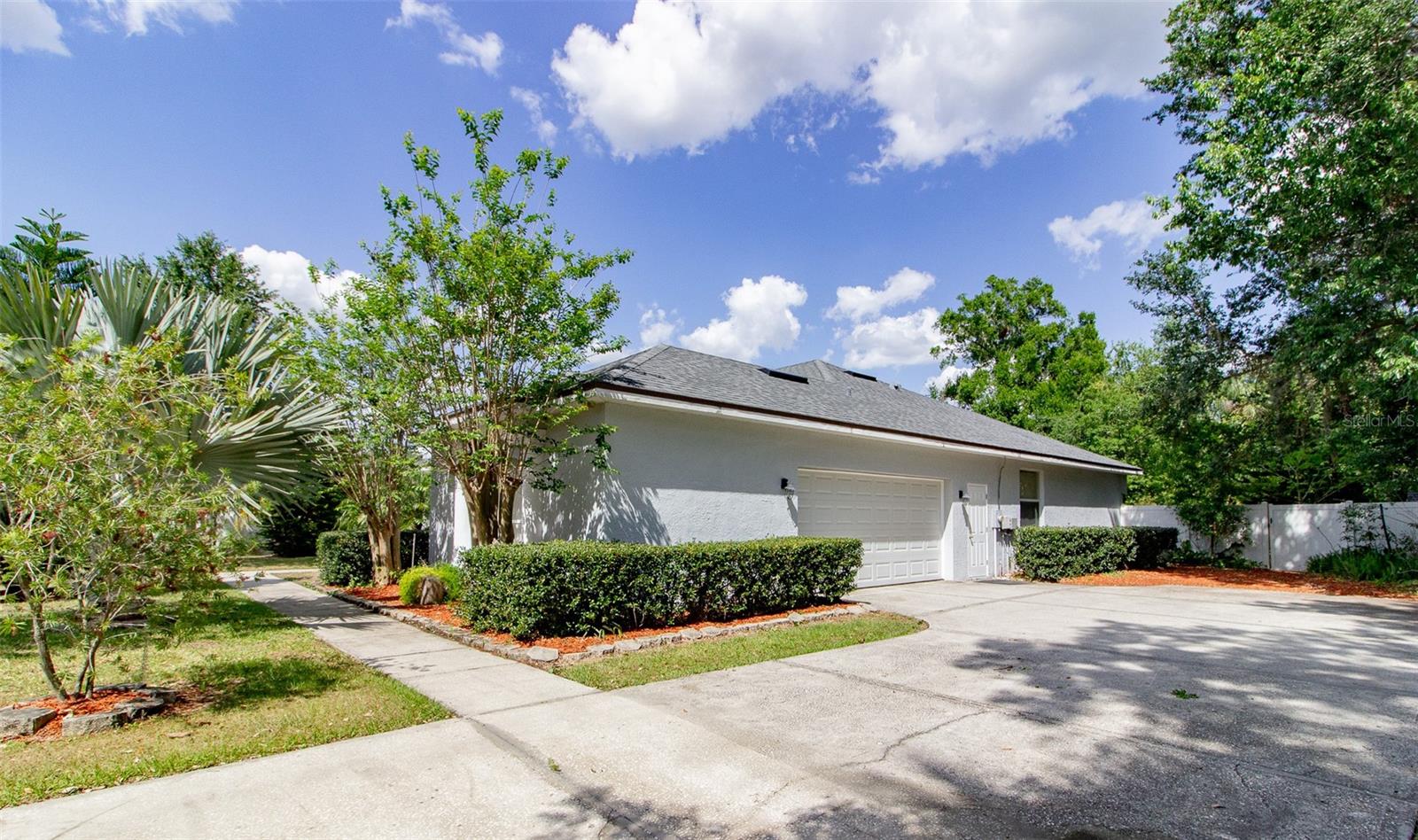 6626 ROYAL FOREST DR, LAKELAND, FL, 33811