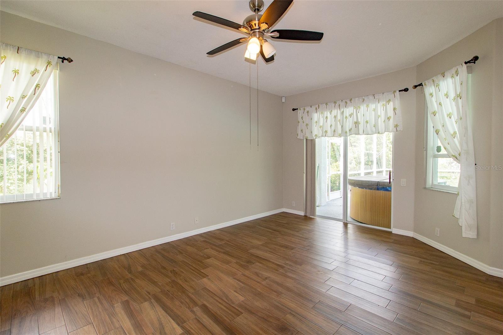6626 ROYAL FOREST DR, LAKELAND, FL, 33811