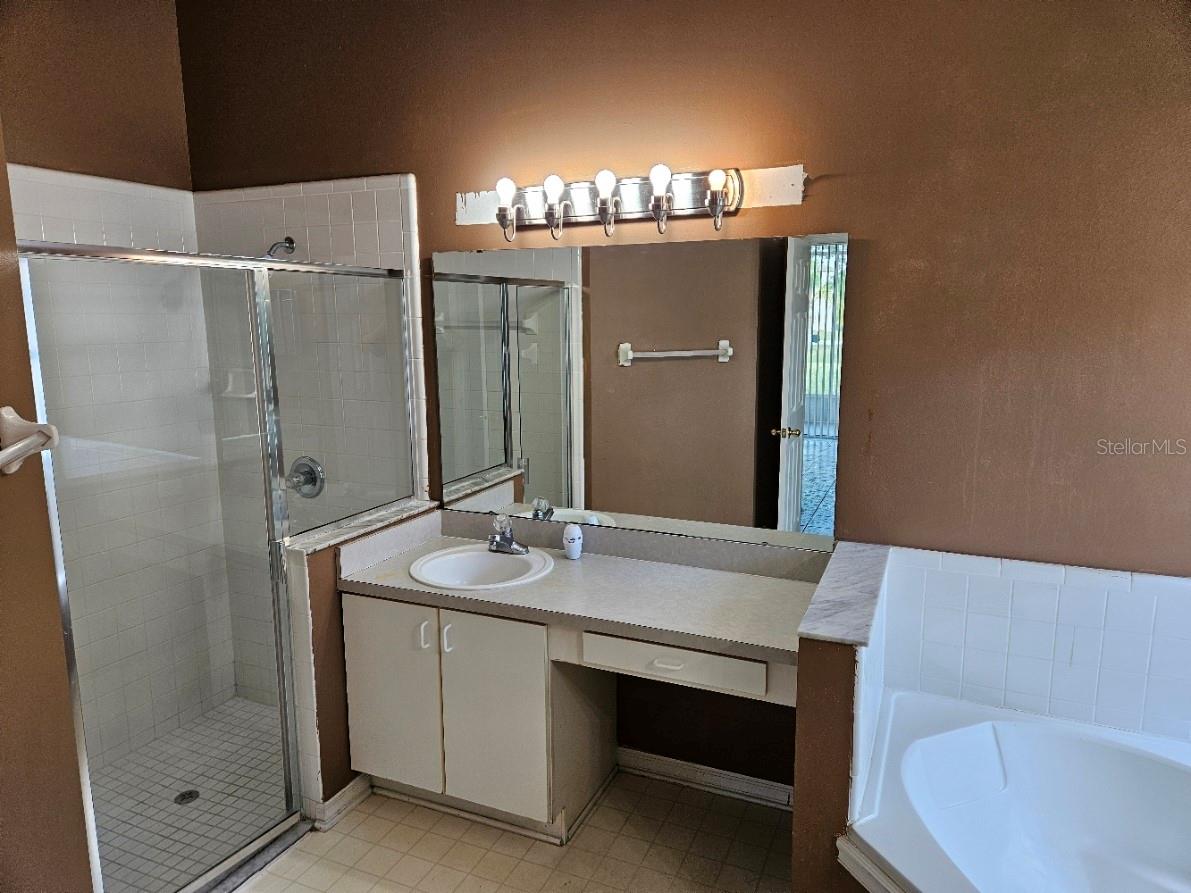 4526 OAKTON DR, ORLANDO, FL, 32818