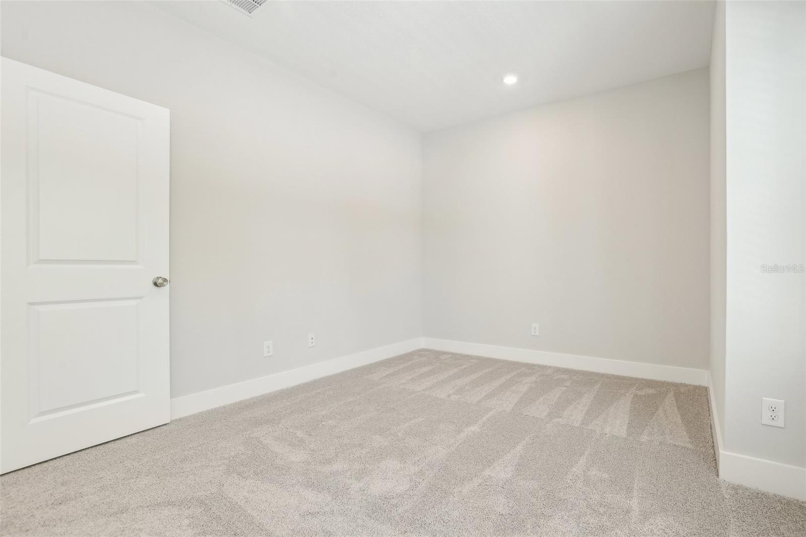214 E HARDING ST, ORLANDO, FL, 32806