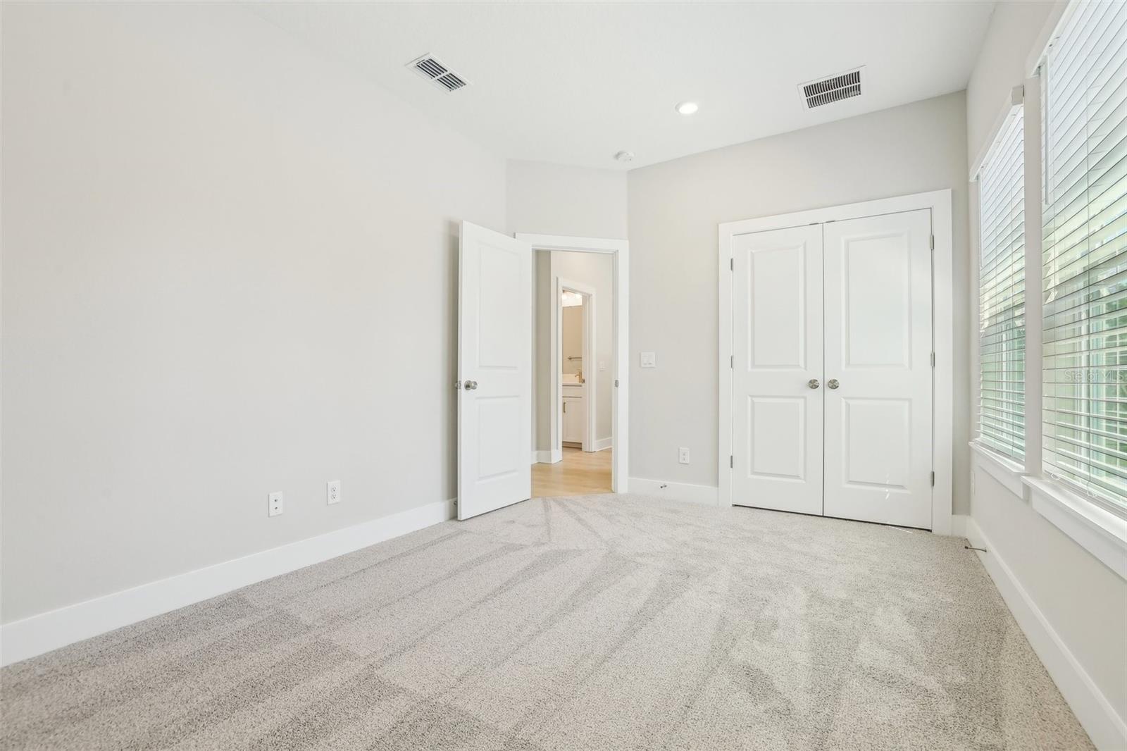 214 E HARDING ST, ORLANDO, FL, 32806