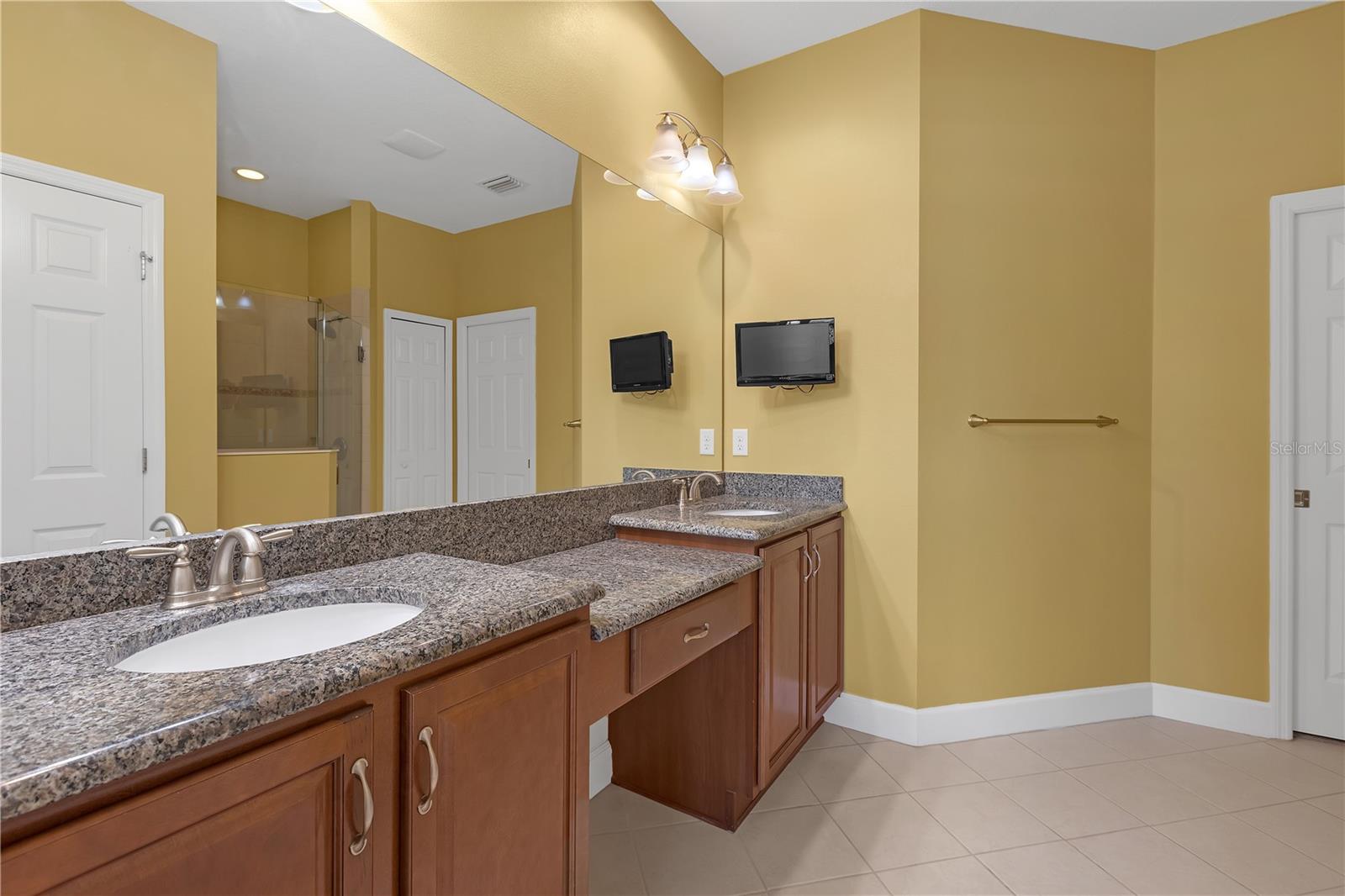 2419 RICHMOND GREENS CT, SUN CITY CENTER, FL, 33573
