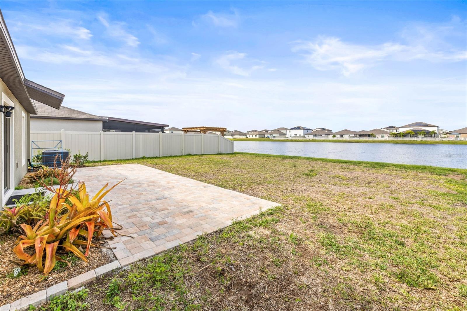 16633 SUNBURST LAKE ST S, WIMAUMA, FL, 33598