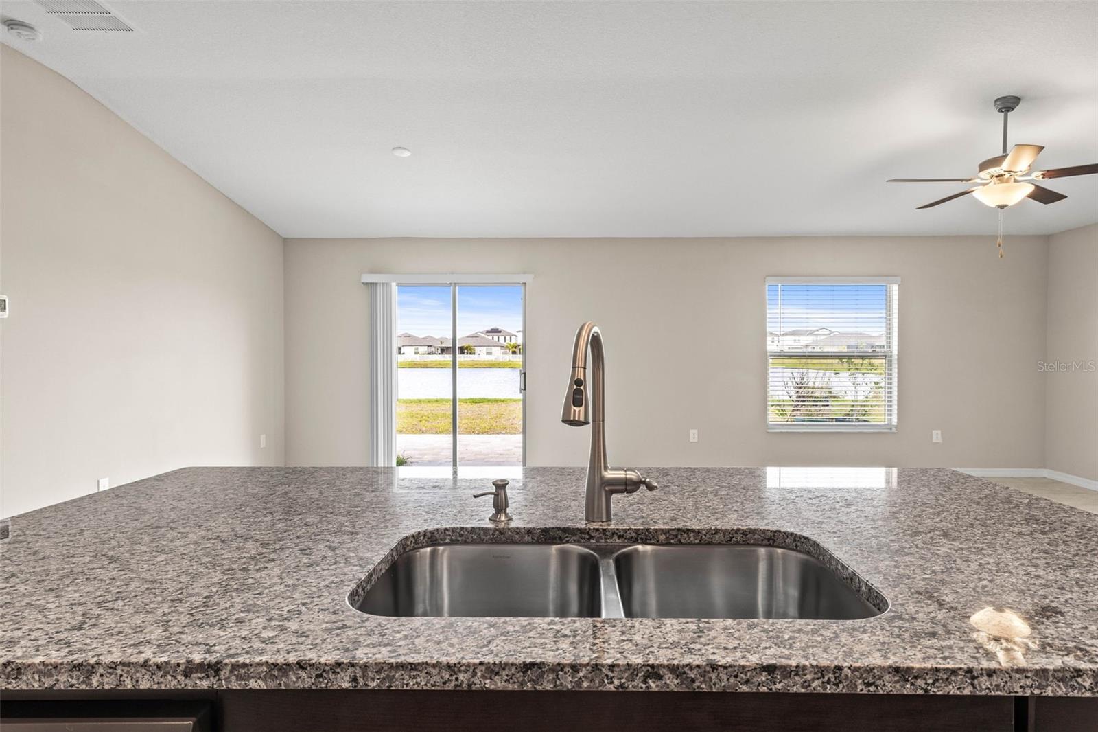 16633 SUNBURST LAKE ST S, WIMAUMA, FL, 33598