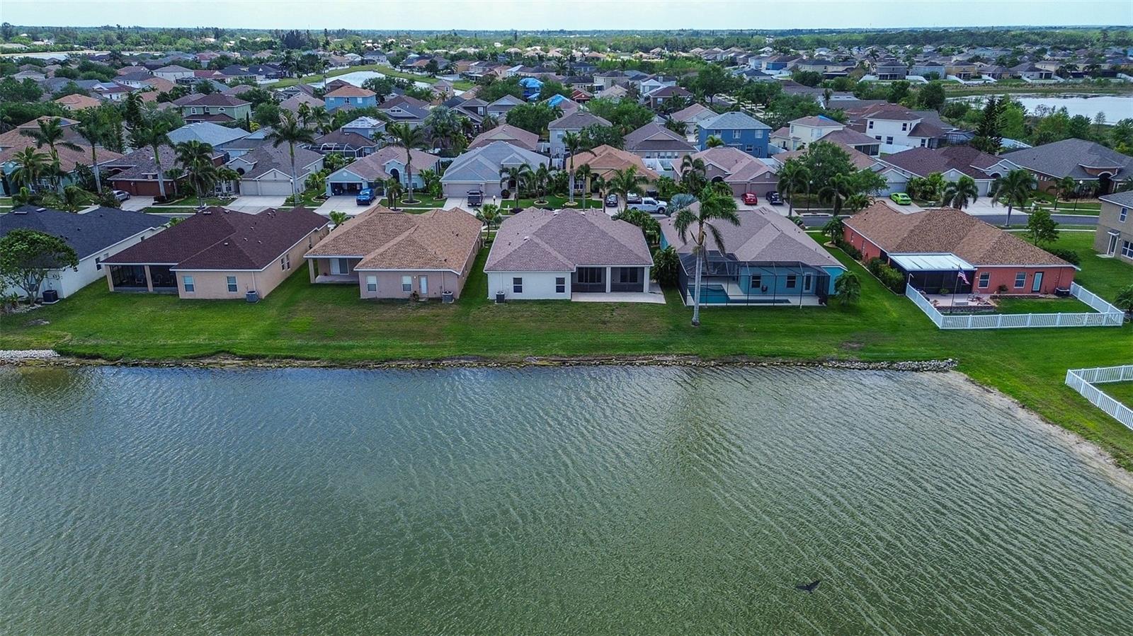 1820 MIRA LAGO CIR, RUSKIN, FL, 33570