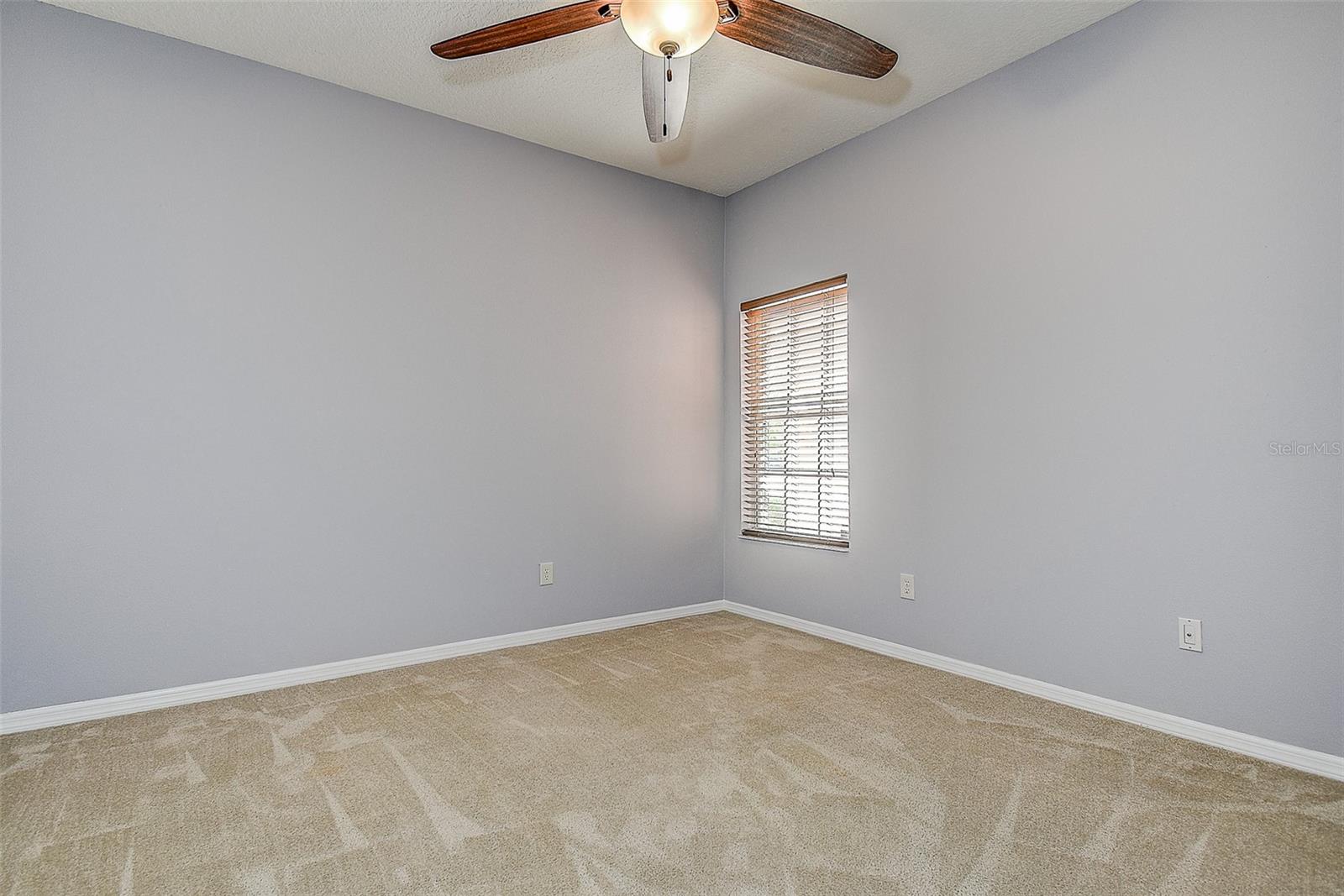 1820 MIRA LAGO CIR, RUSKIN, FL, 33570