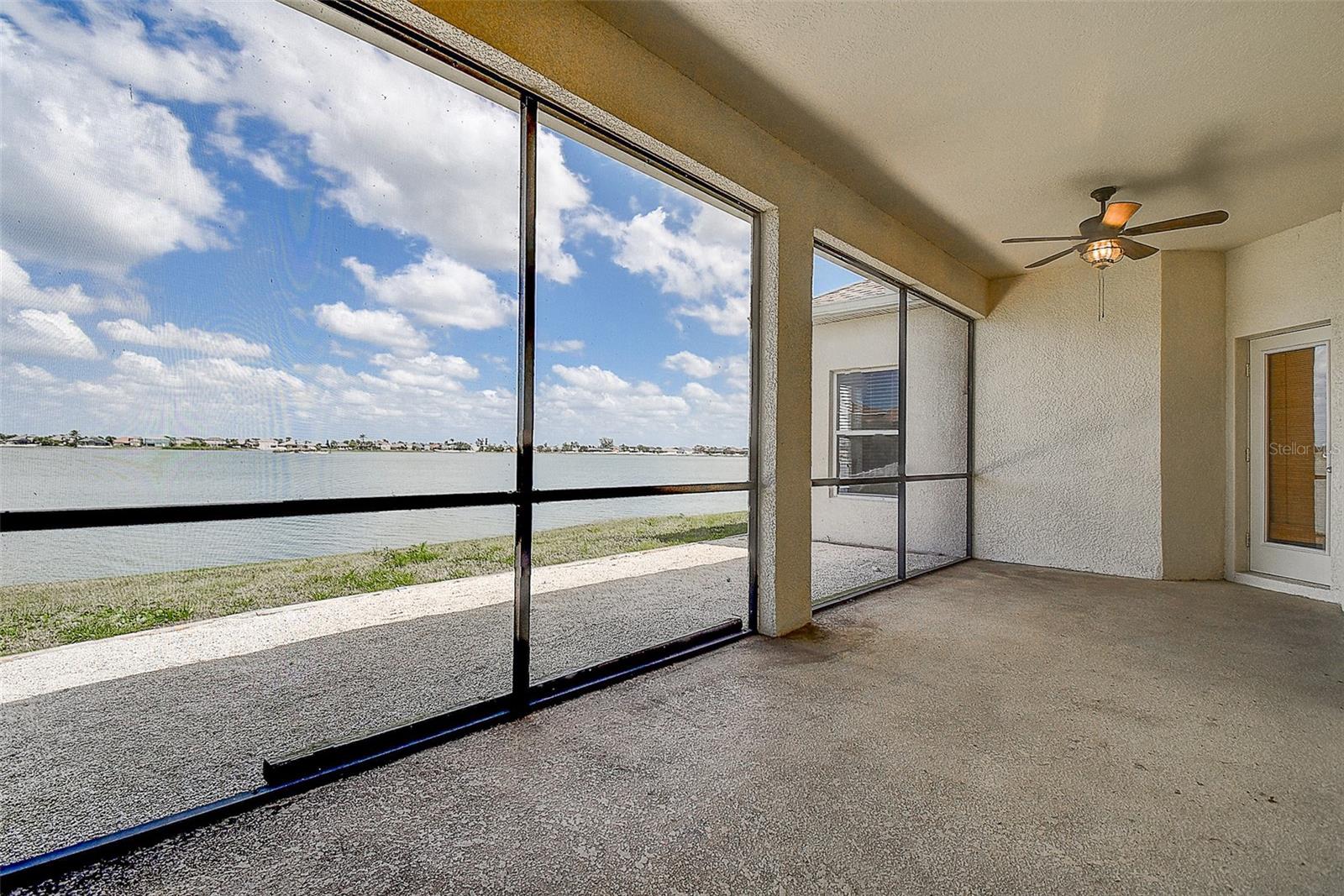 1820 MIRA LAGO CIR, RUSKIN, FL, 33570