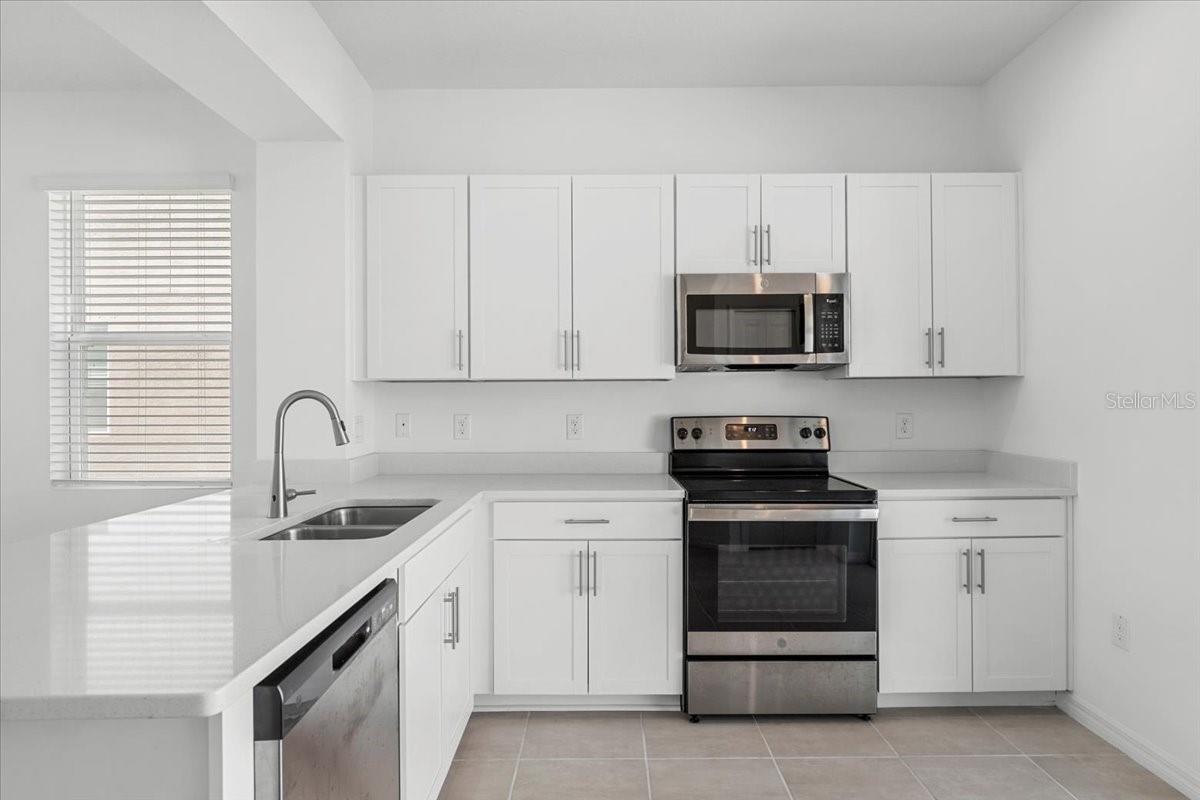 6338 FAIRMONT LN, PALMETTO, FL, 34221
