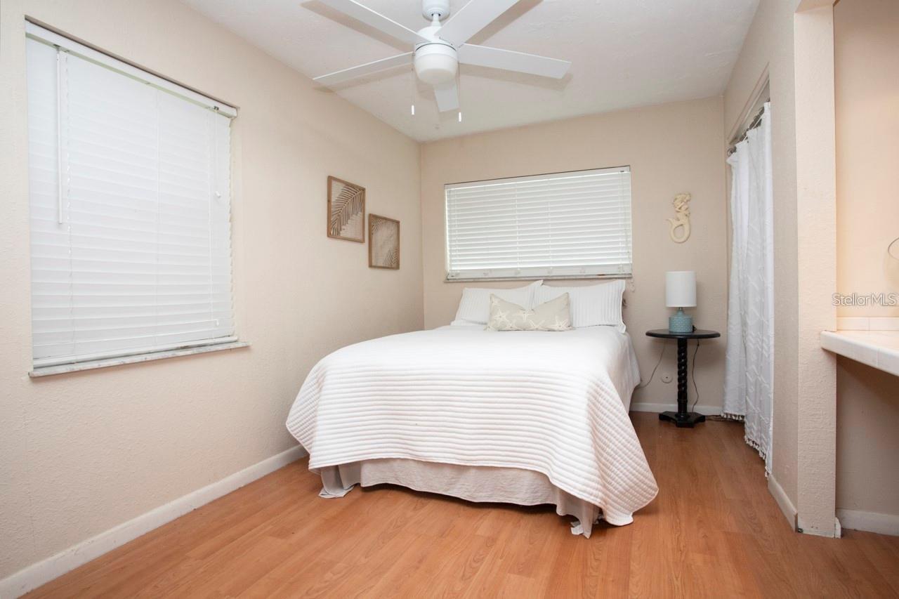 11928 MANDARIN CT, SEMINOLE, FL, 33772