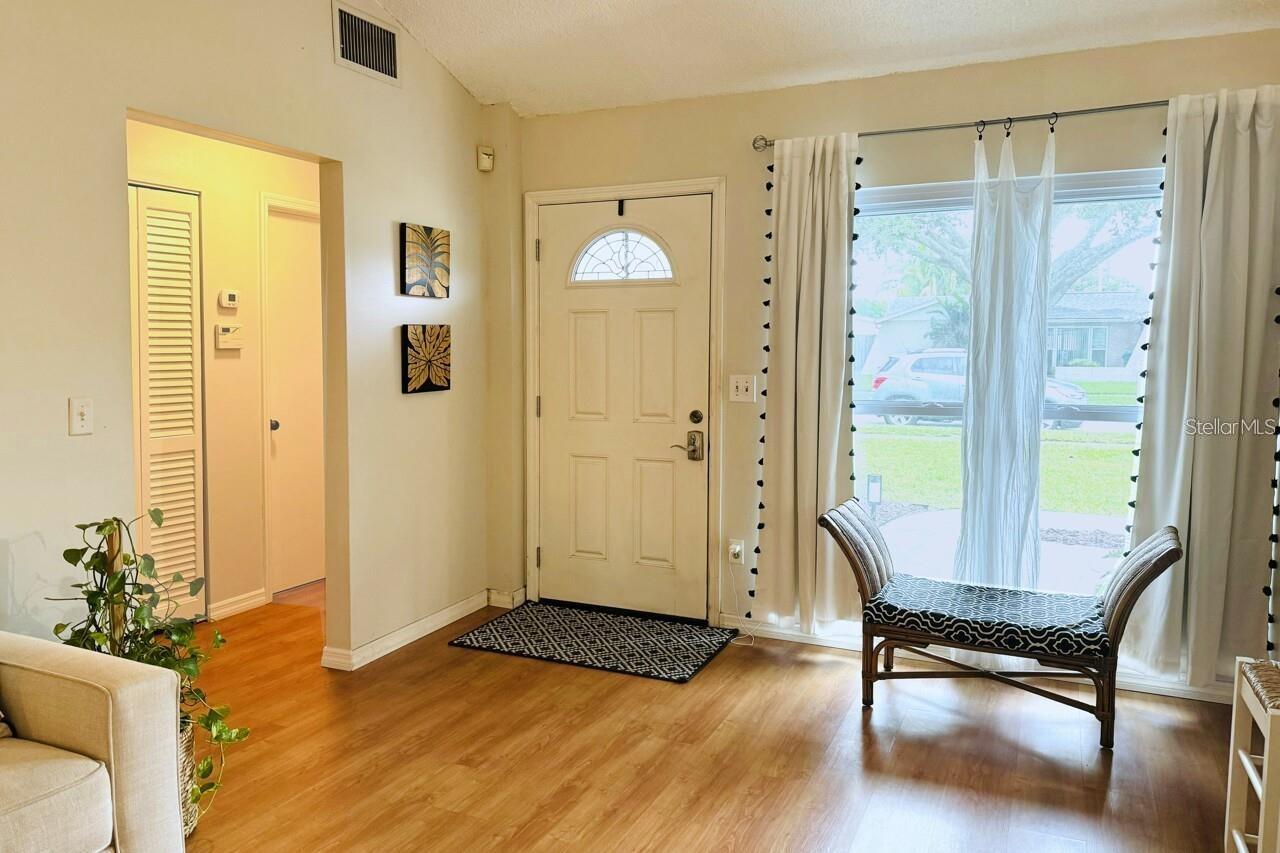 11928 MANDARIN CT, SEMINOLE, FL, 33772