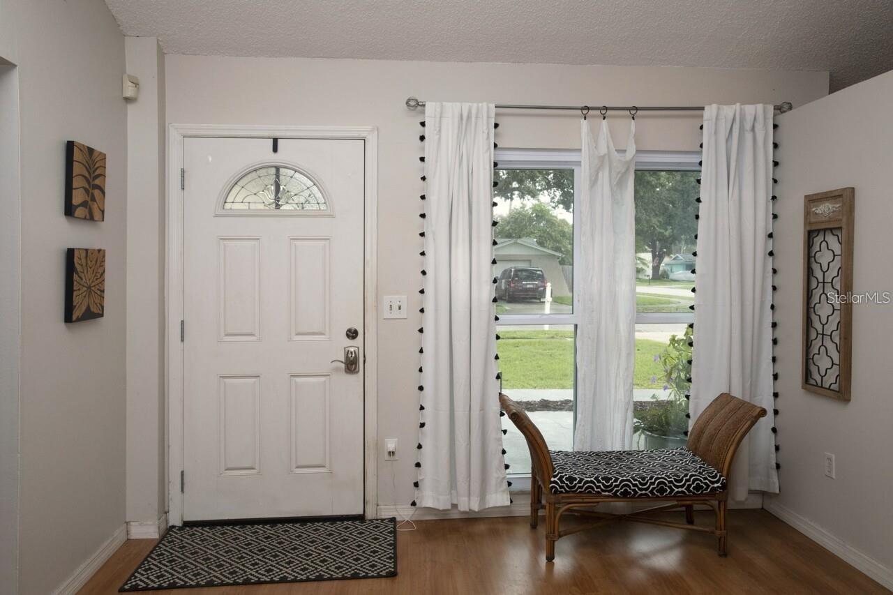 11928 MANDARIN CT, SEMINOLE, FL, 33772