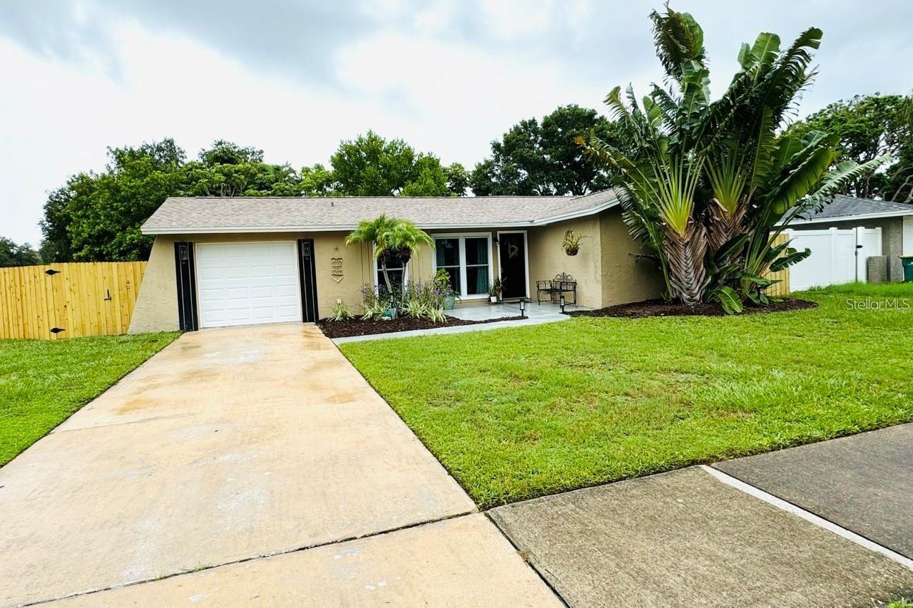 11928 MANDARIN CT, SEMINOLE, FL, 33772