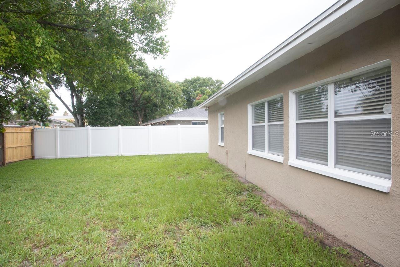 11928 MANDARIN CT, SEMINOLE, FL, 33772