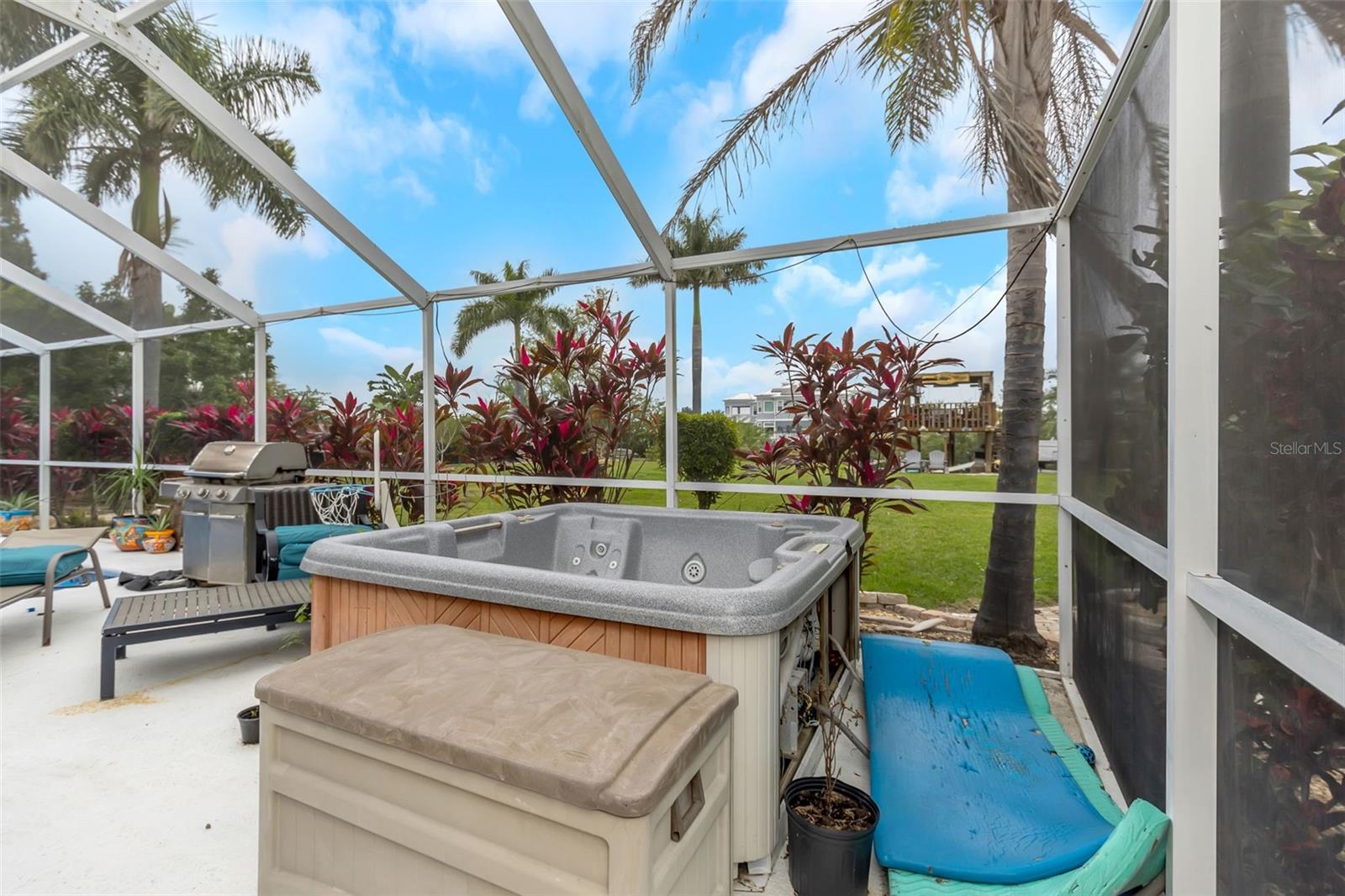 424 ISLAND CAY WAY, APOLLO BEACH, FL, 33572