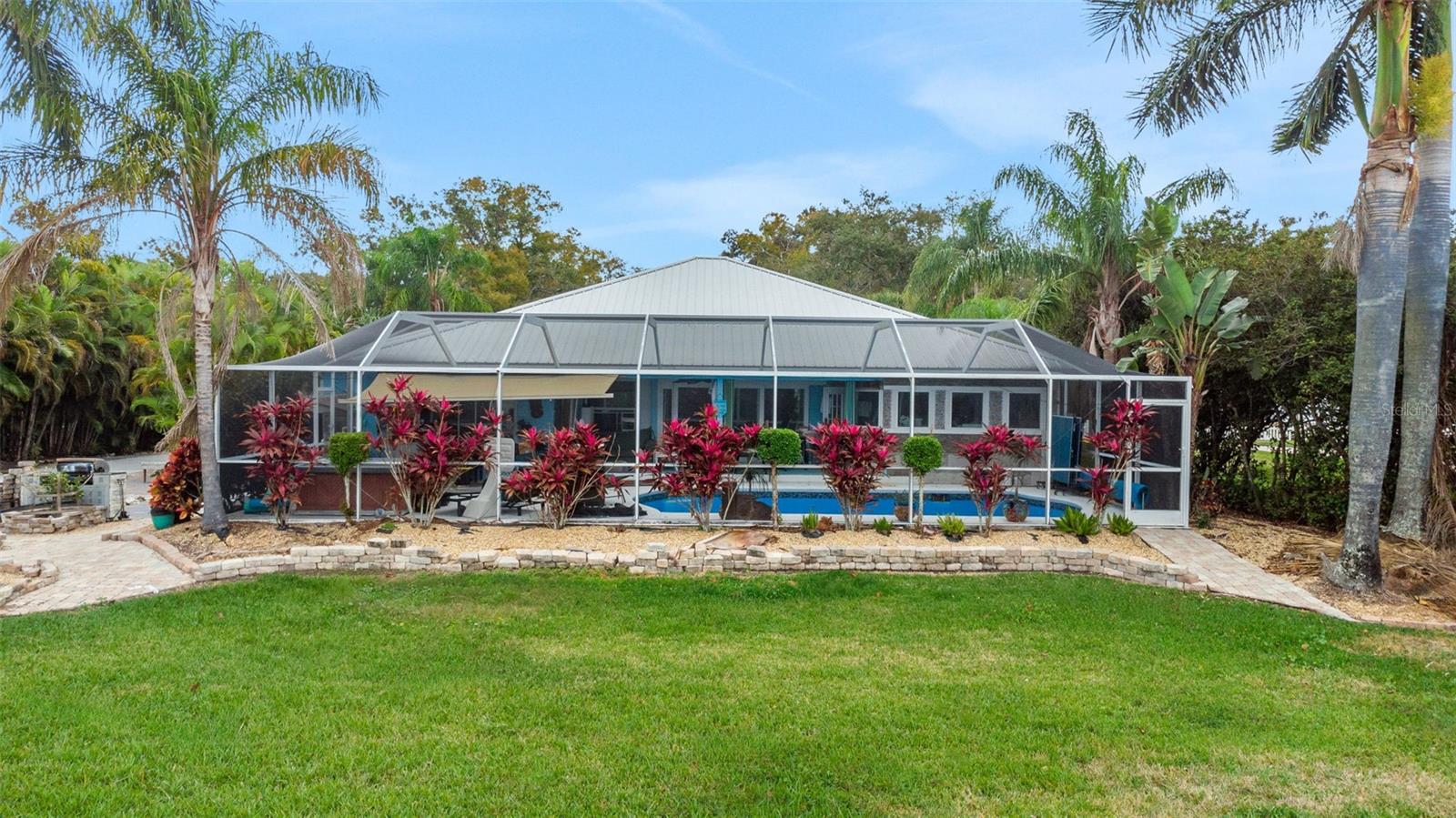 424 ISLAND CAY WAY, APOLLO BEACH, FL, 33572