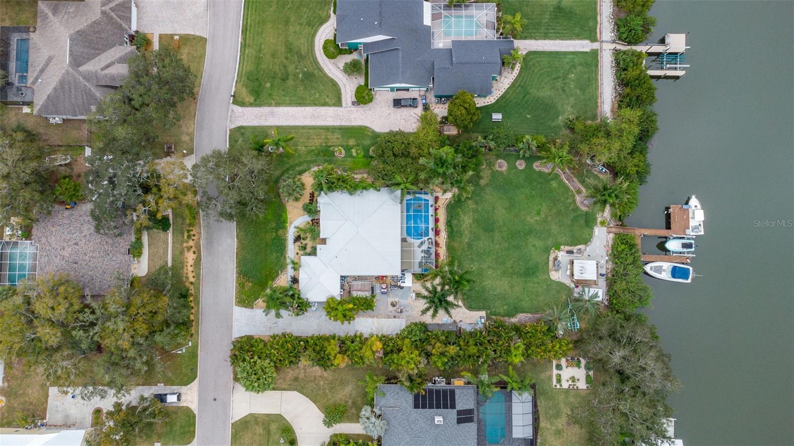 424 ISLAND CAY WAY, APOLLO BEACH, FL, 33572