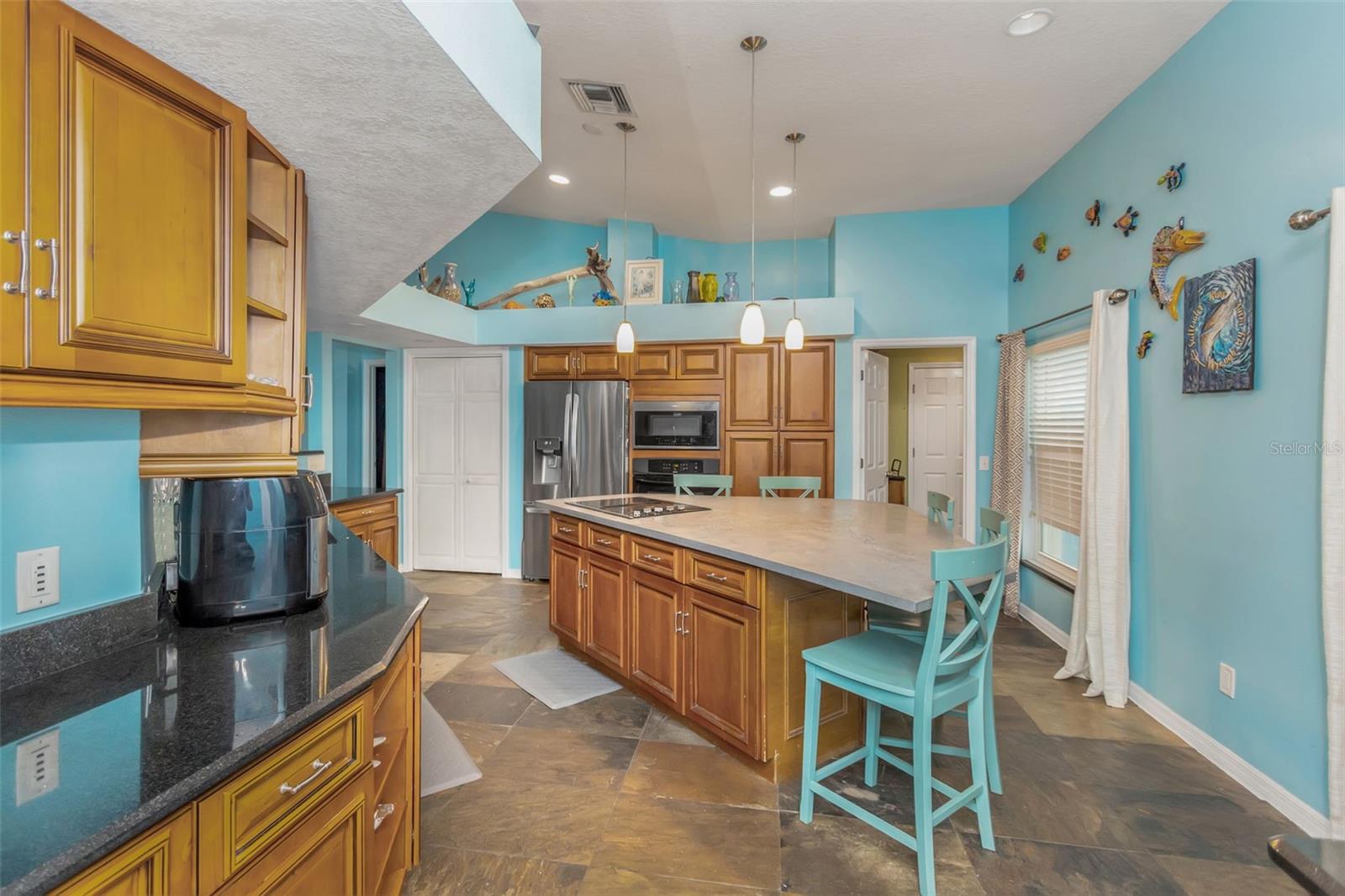 424 ISLAND CAY WAY, APOLLO BEACH, FL, 33572