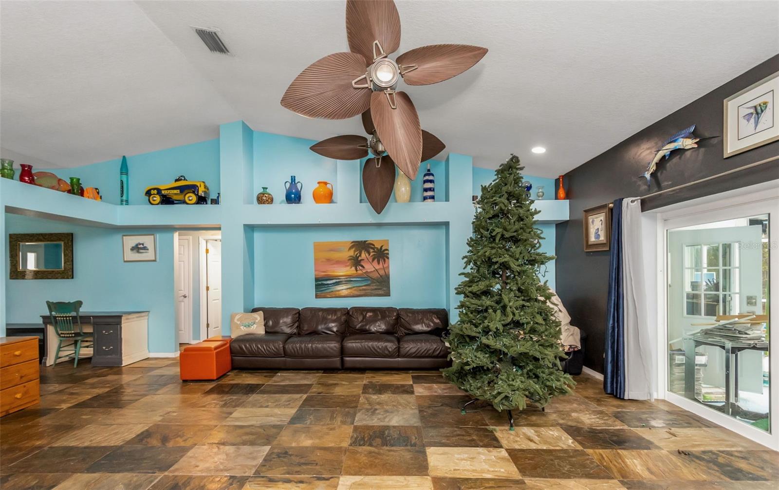 424 ISLAND CAY WAY, APOLLO BEACH, FL, 33572