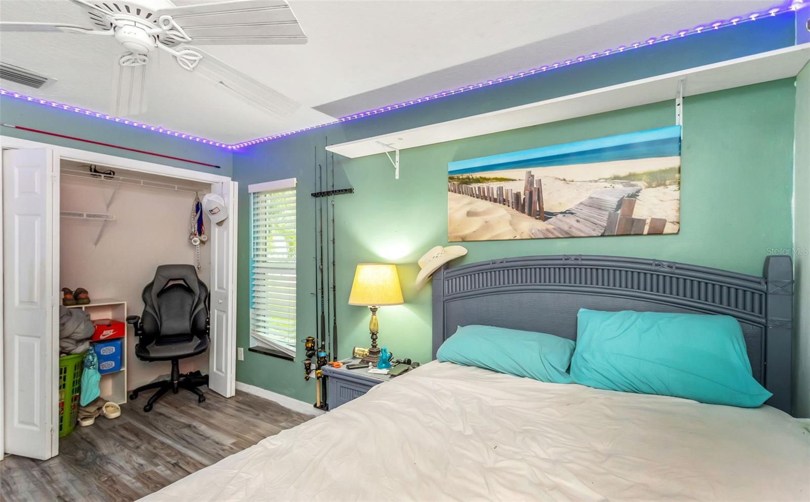 424 ISLAND CAY WAY, APOLLO BEACH, FL, 33572