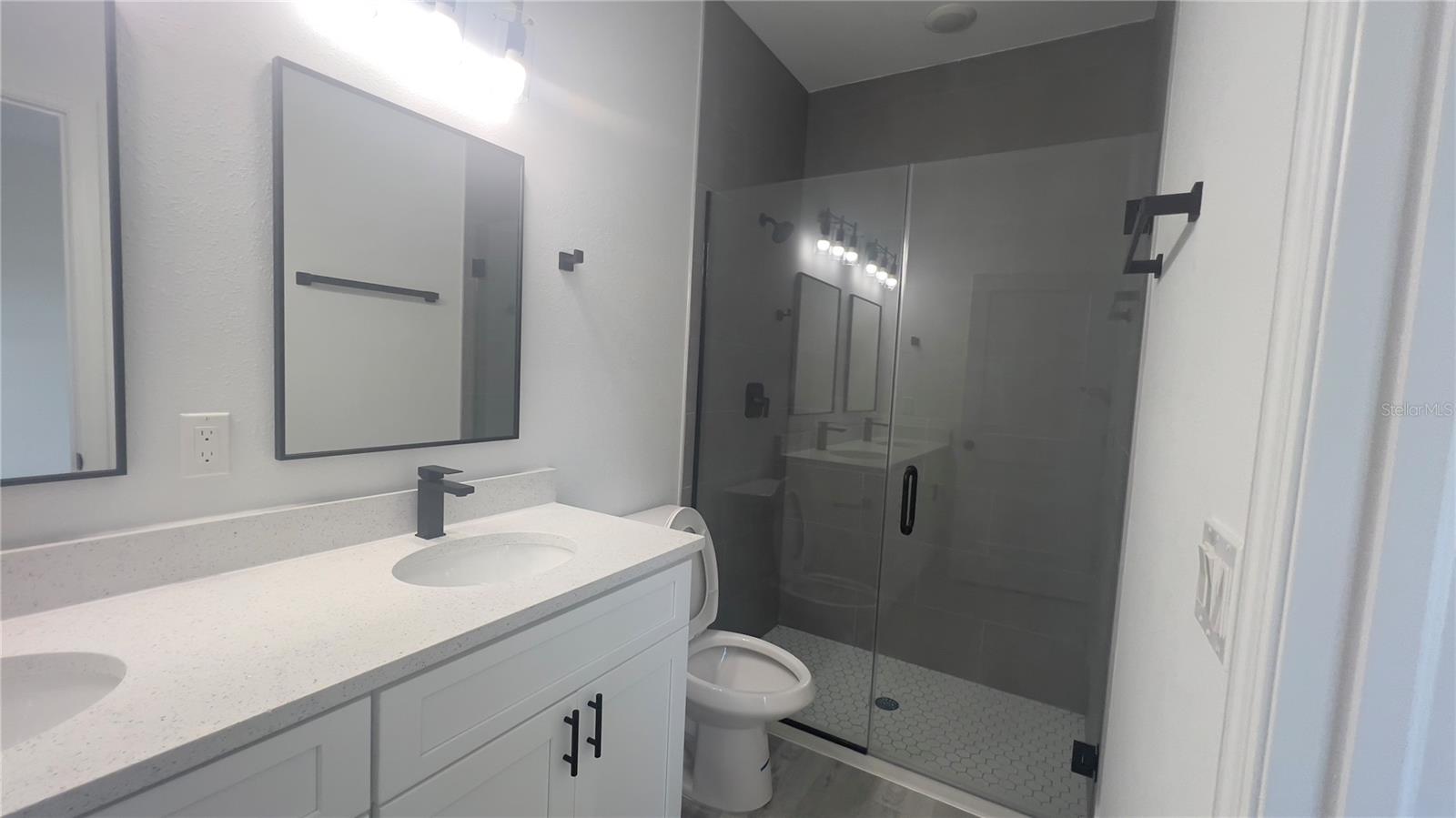 245 MARION OAKS GOLF RD, OCALA, FL, 34473