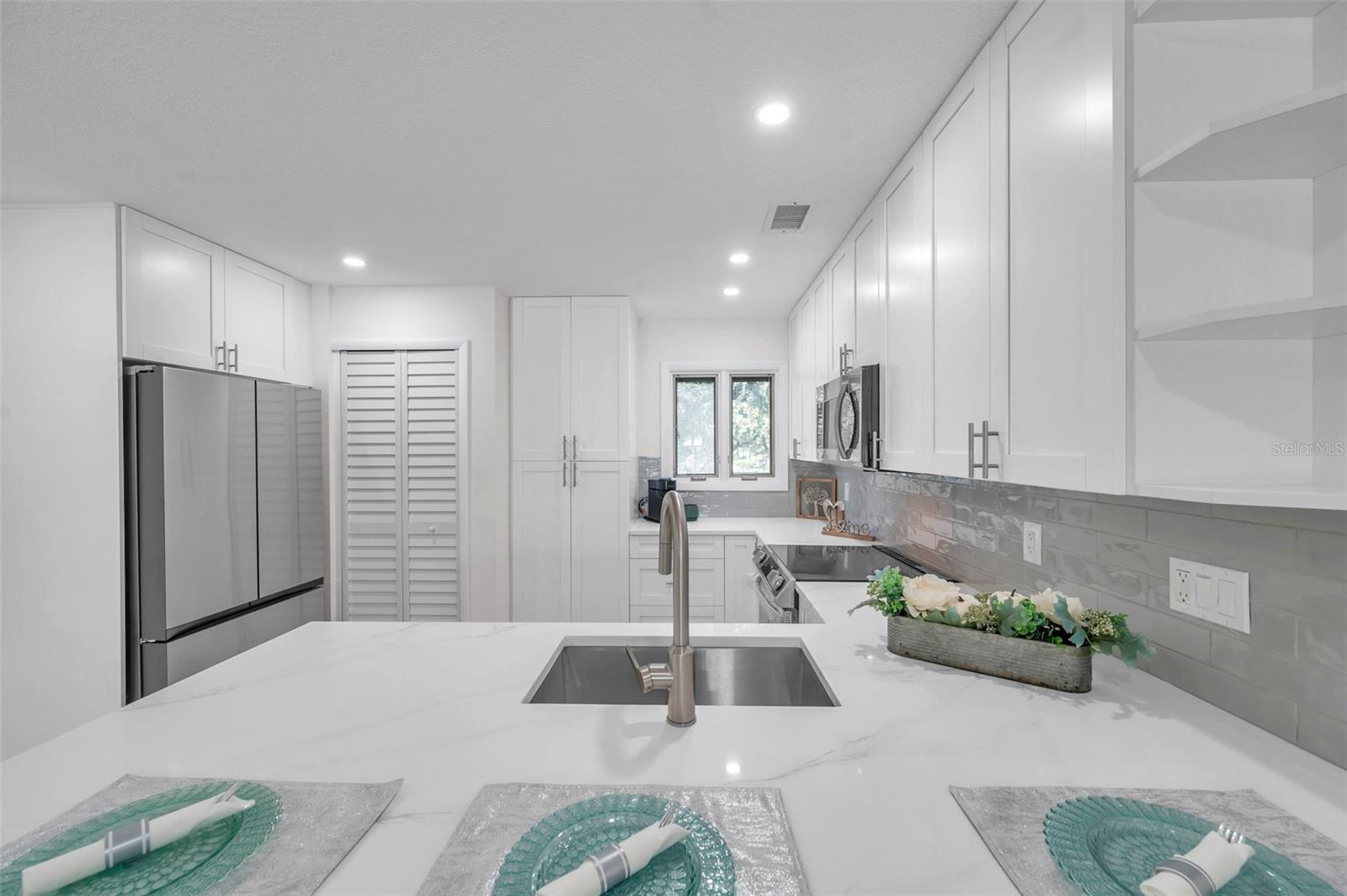 WESLEY CHAPEL, FL, 33543