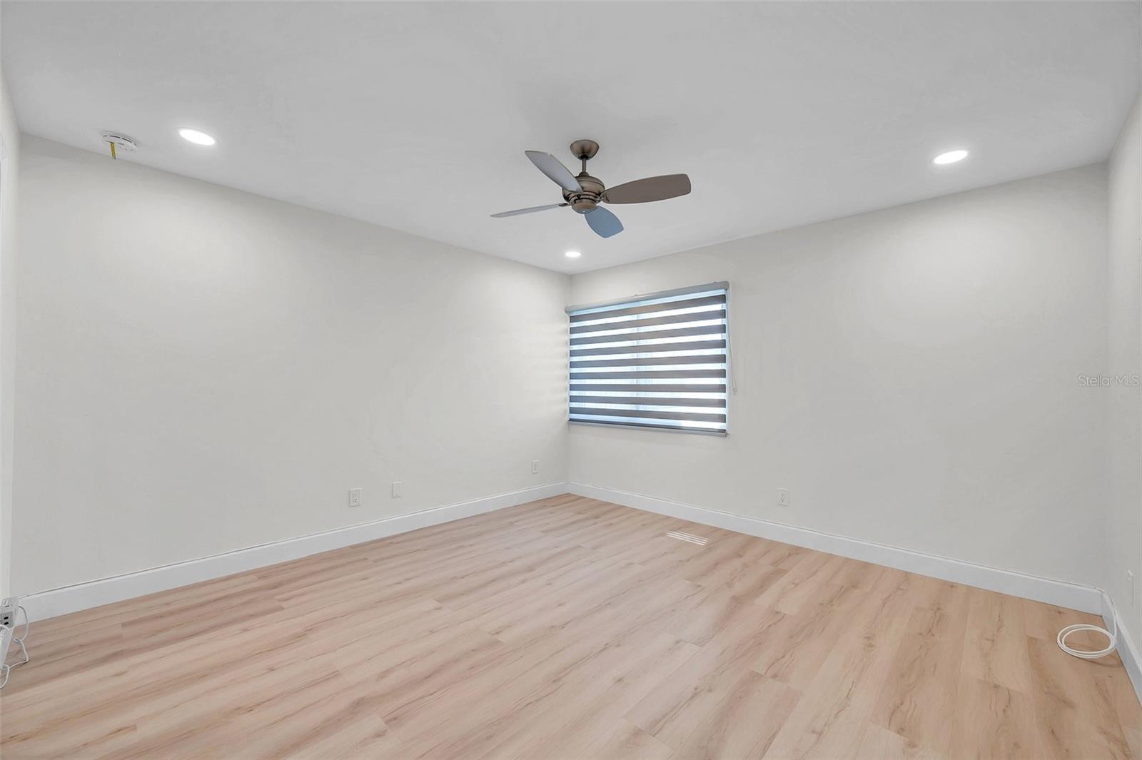 WESLEY CHAPEL, FL, 33543