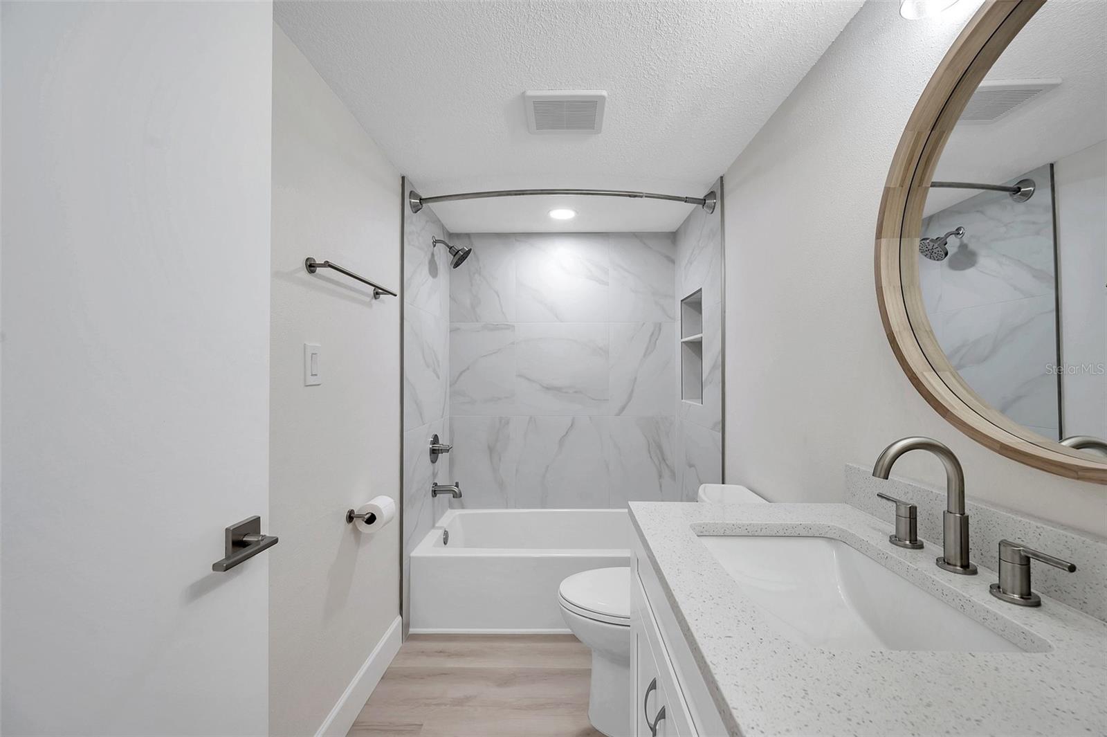WESLEY CHAPEL, FL, 33543