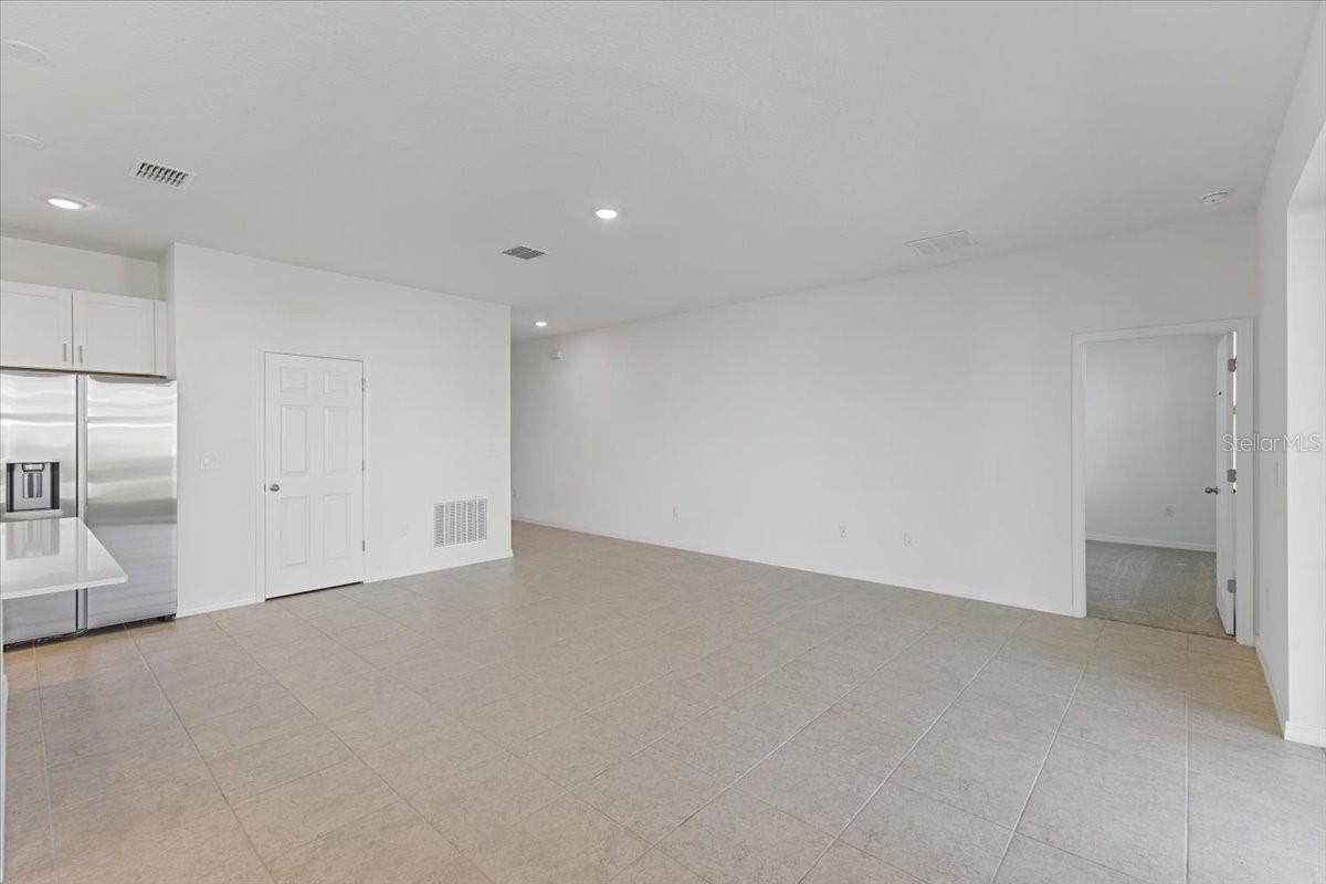 527 SILVER PALM DR, HAINES CITY, FL, 33844