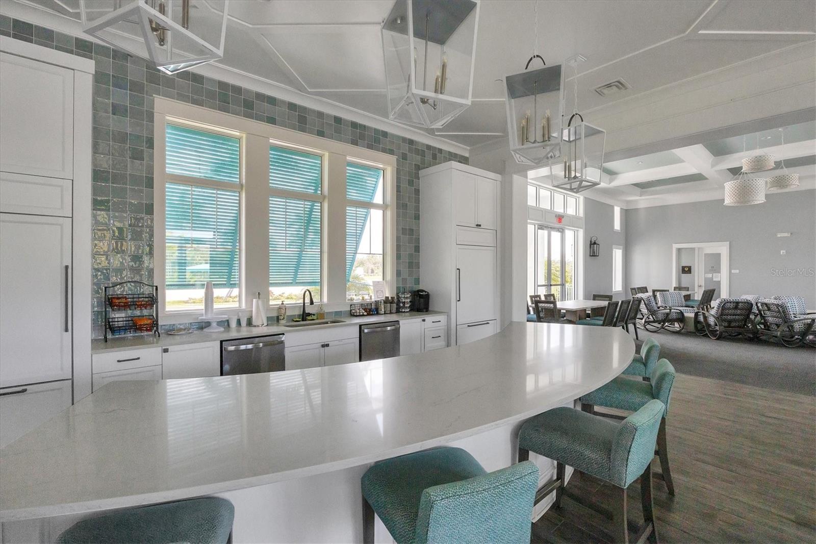 10217 CANAVERAL CIR, SARASOTA, FL, 34241