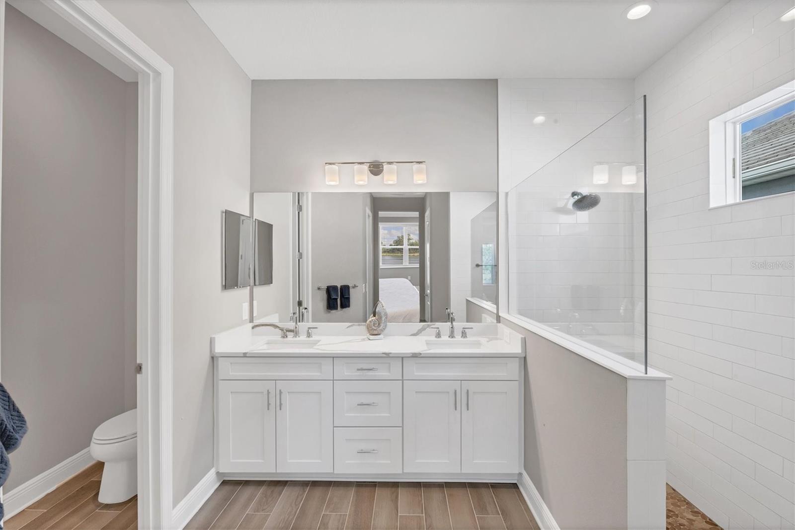 10217 CANAVERAL CIR, SARASOTA, FL, 34241