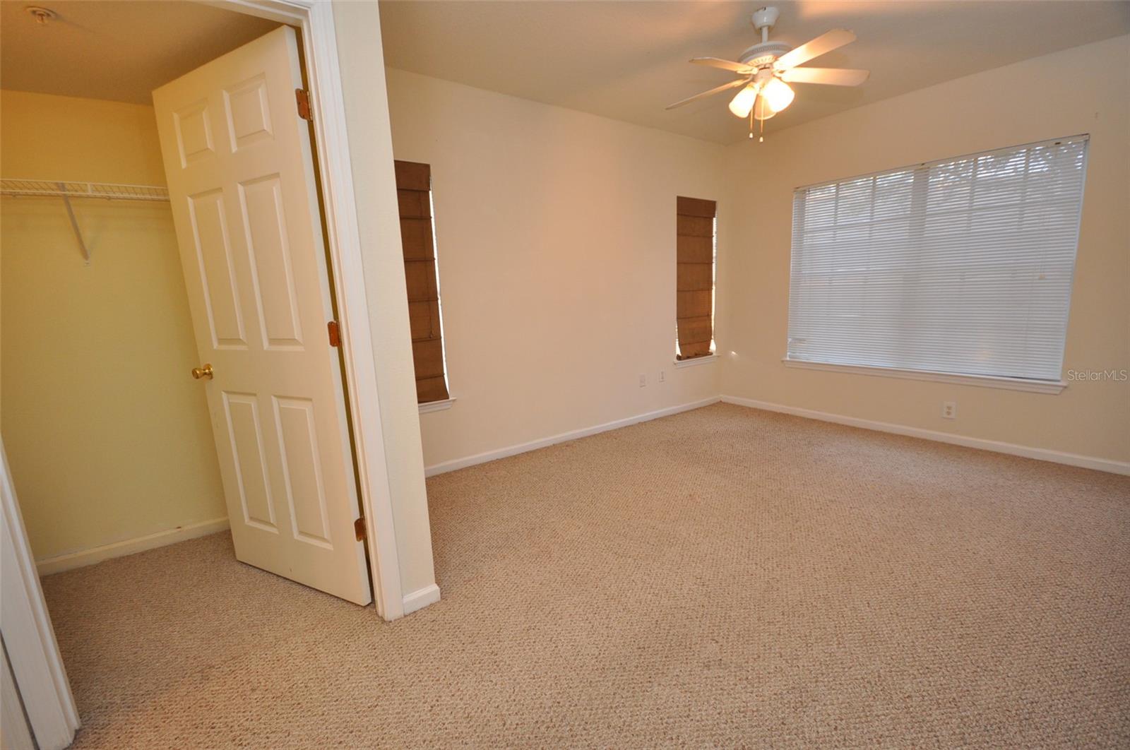713 CREST PINES DR #212, ORLANDO, FL, 32828