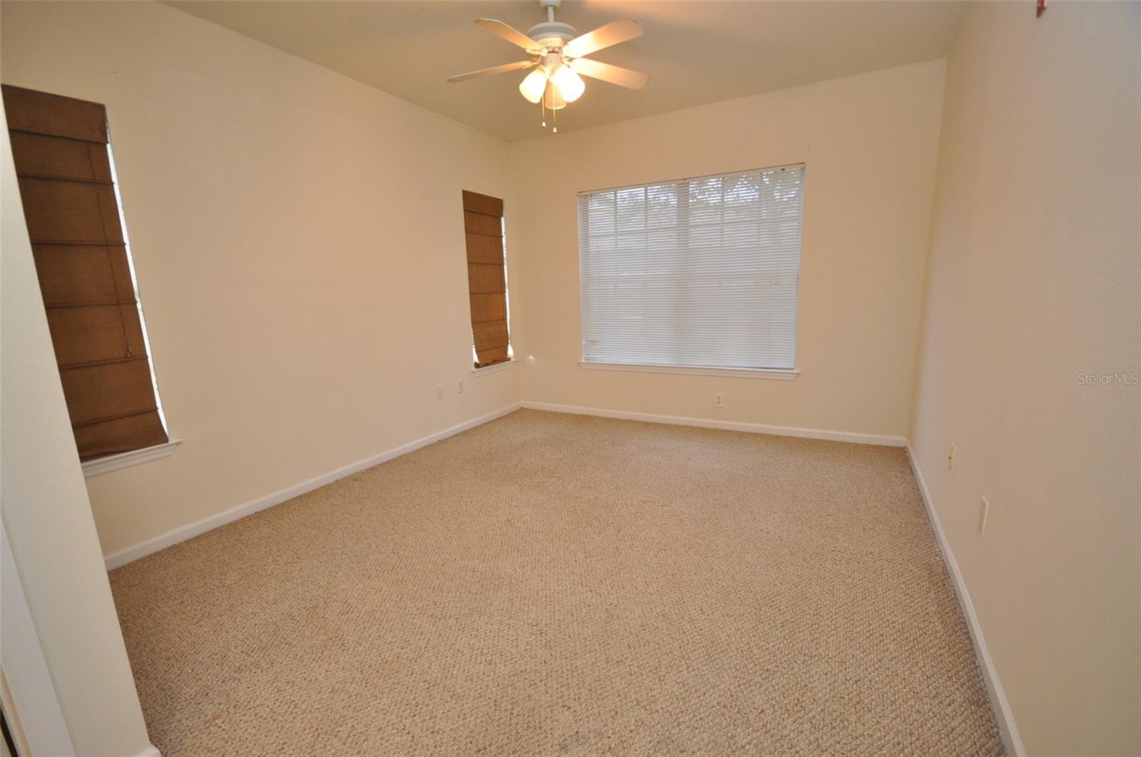 713 CREST PINES DR #212, ORLANDO, FL, 32828