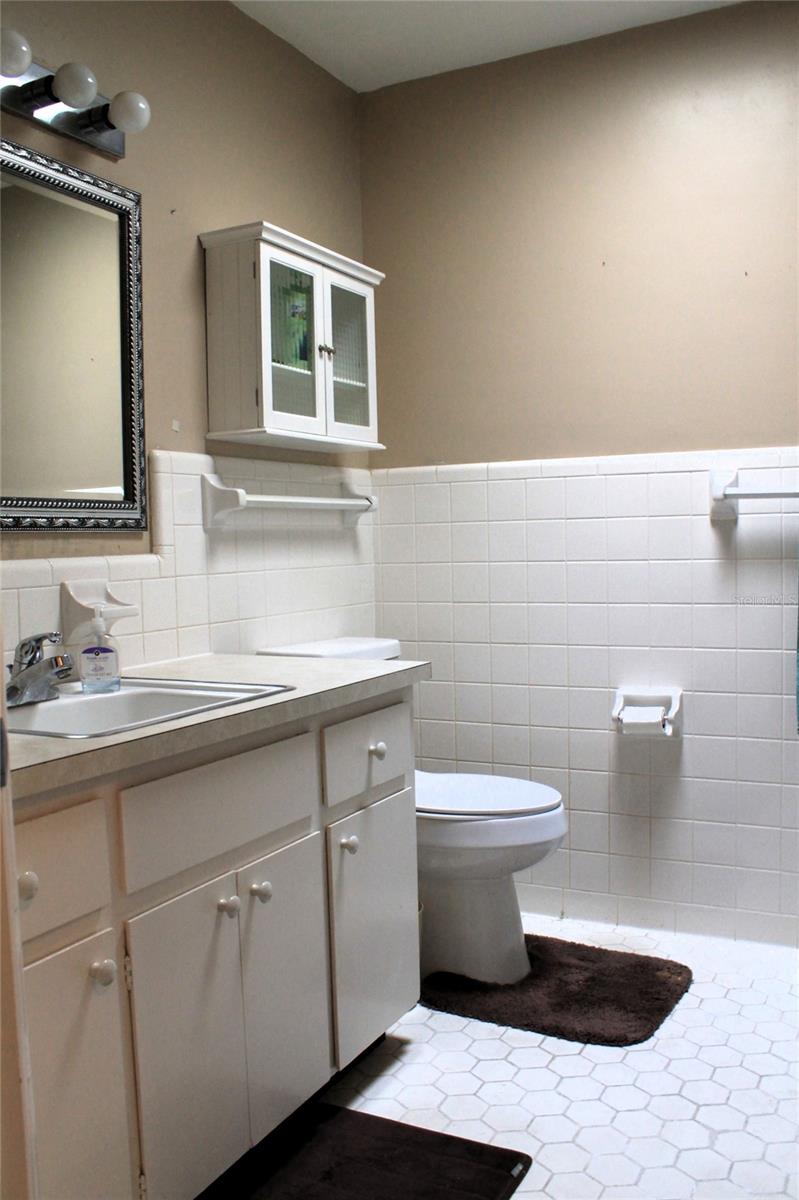 670 AVENUE N SE, WINTER HAVEN, FL, 33880