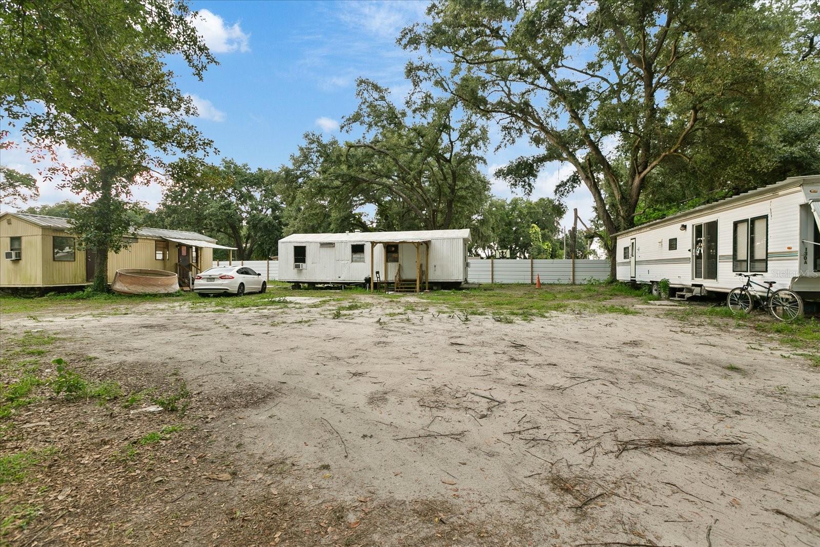 2102 SYDNEY DOVER RD, DOVER, FL, 33527