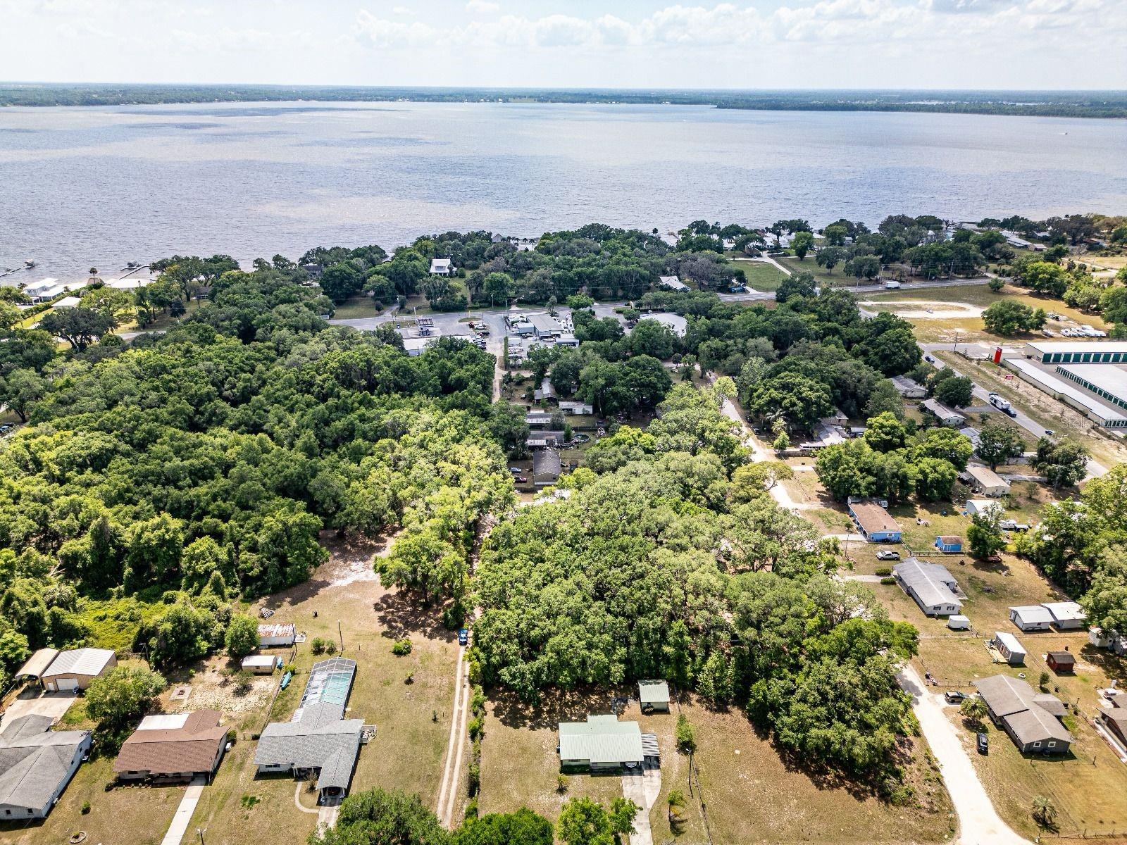 SE 128TH TER, OCKLAWAHA, FL, 32179