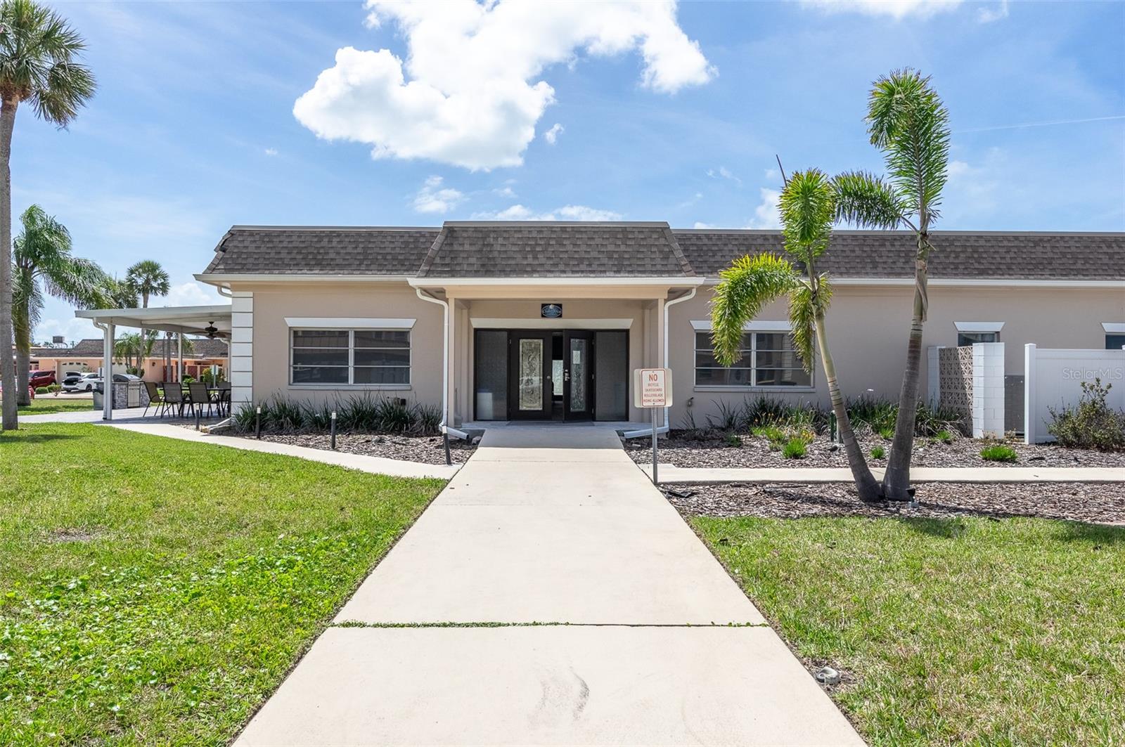 1 BOCA CIEGA POINT BLVD #212, ST PETERSBURG, FL, 33708