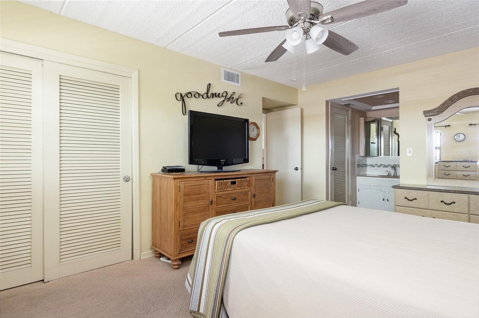 1 BOCA CIEGA POINT BLVD #212, ST PETERSBURG, FL, 33708