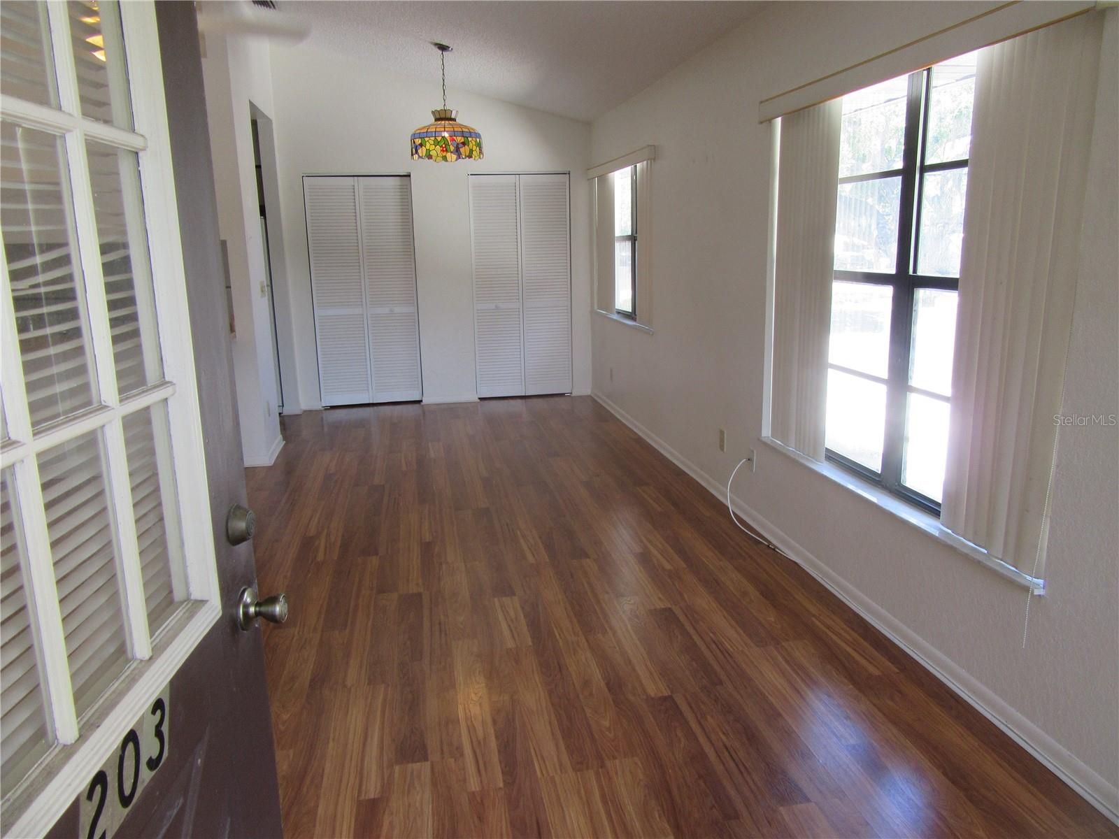 8423 SEMINOLE BLVD #203, SEMINOLE, FL, 33772