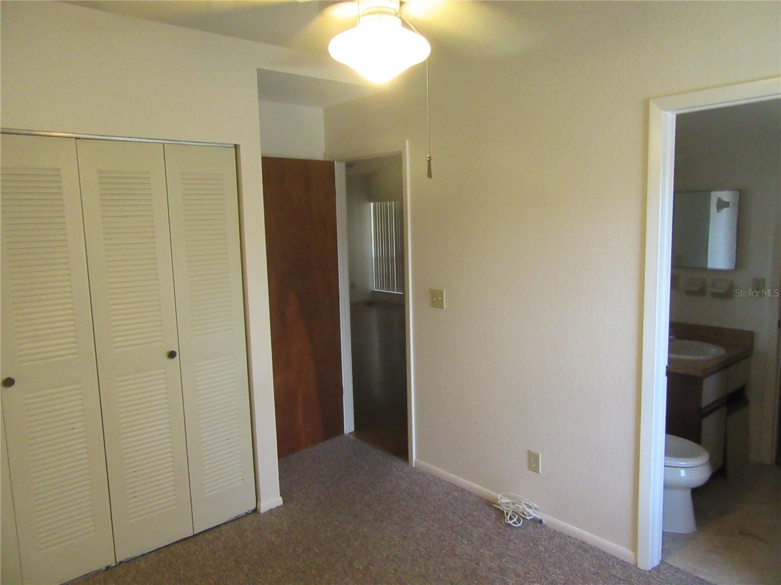 8423 SEMINOLE BLVD #203, SEMINOLE, FL, 33772