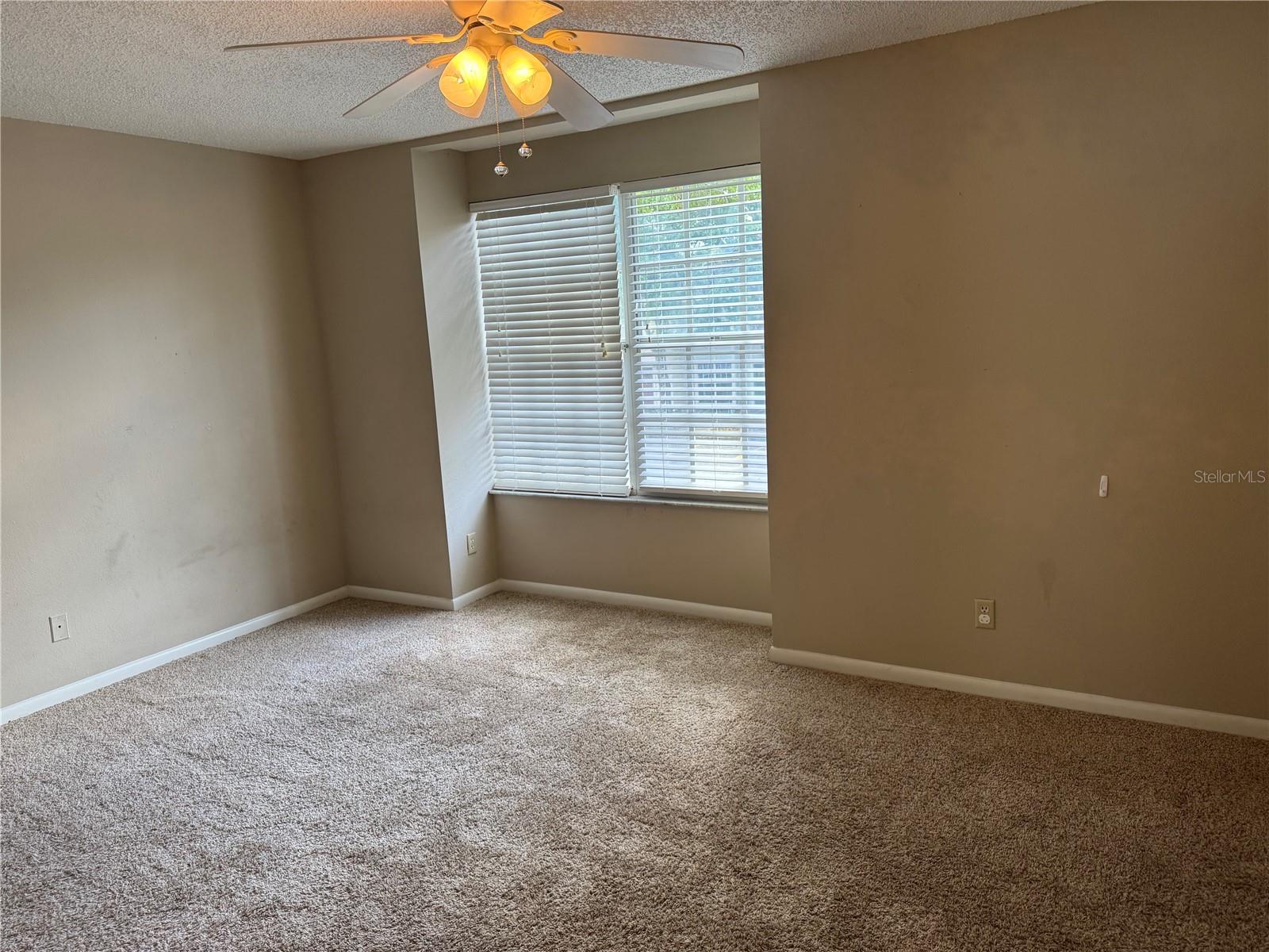 1758 MILL RUN CIR #N/A, TAMPA, FL, 33613